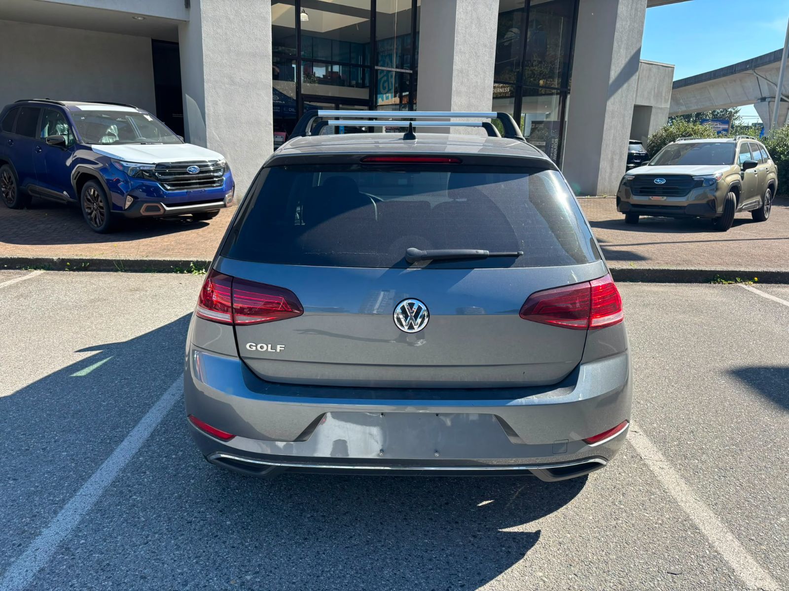 Volkswagen Golf  2021 à Vancouver, Colombie-Britannique