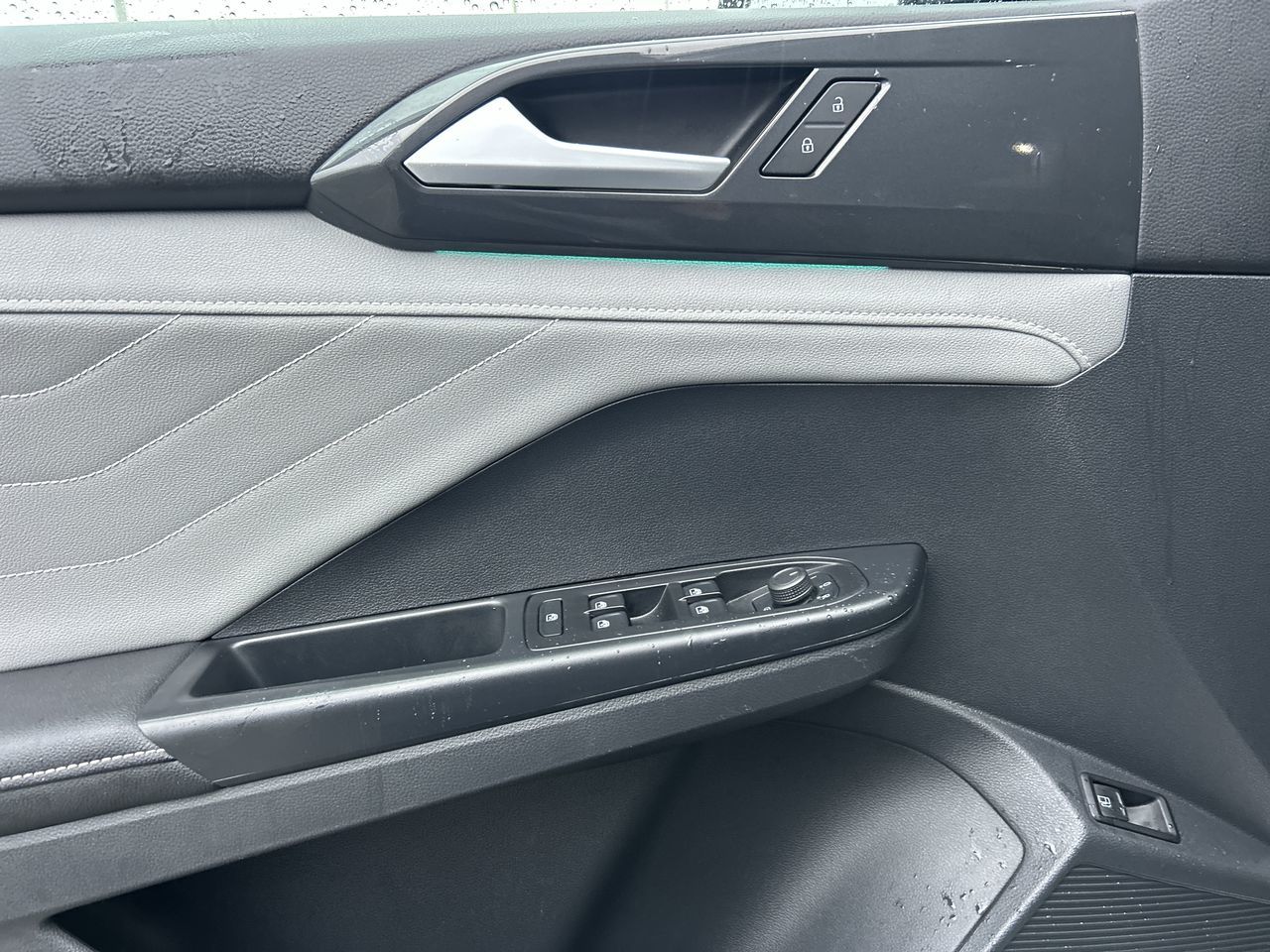 2024 Volkswagen Taos