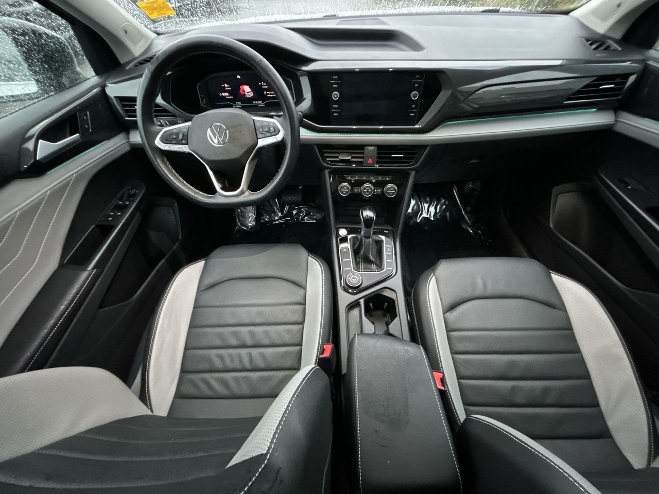 2024 Volkswagen Taos