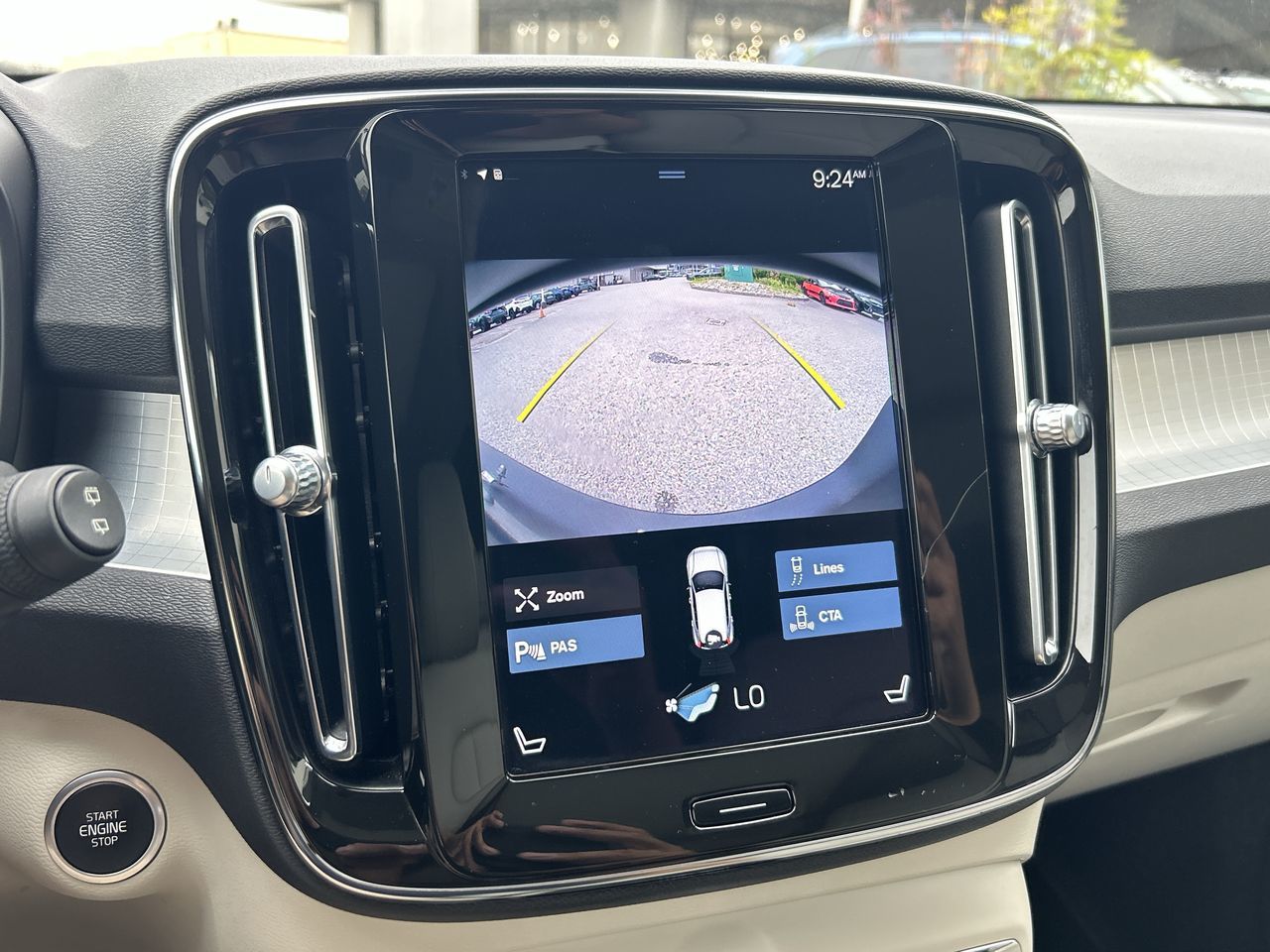 2021 Volvo XC40 in Vancouver, British Columbia