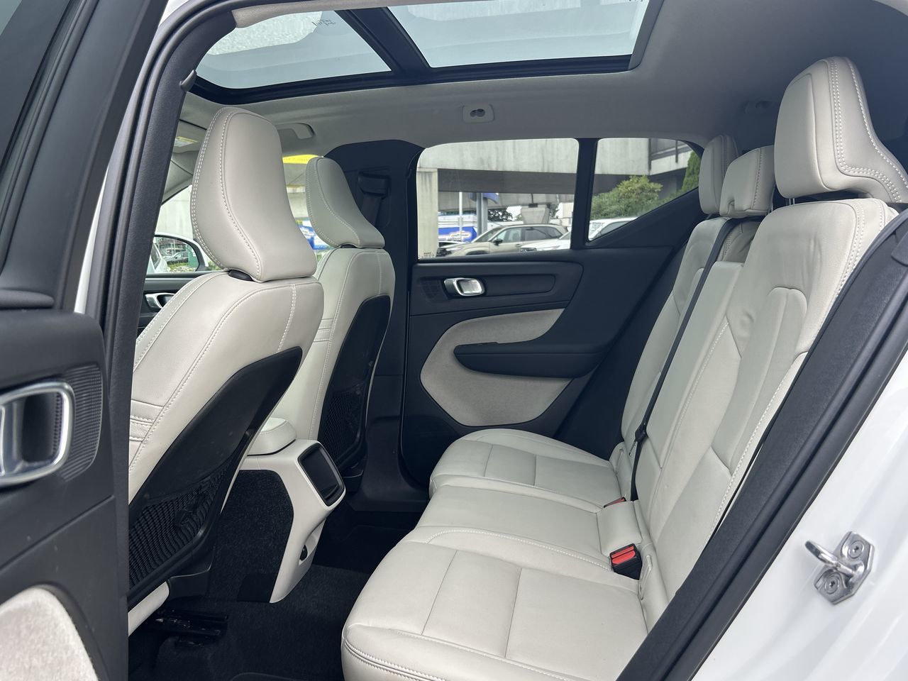 2021 Volvo XC40 in Vancouver, British Columbia