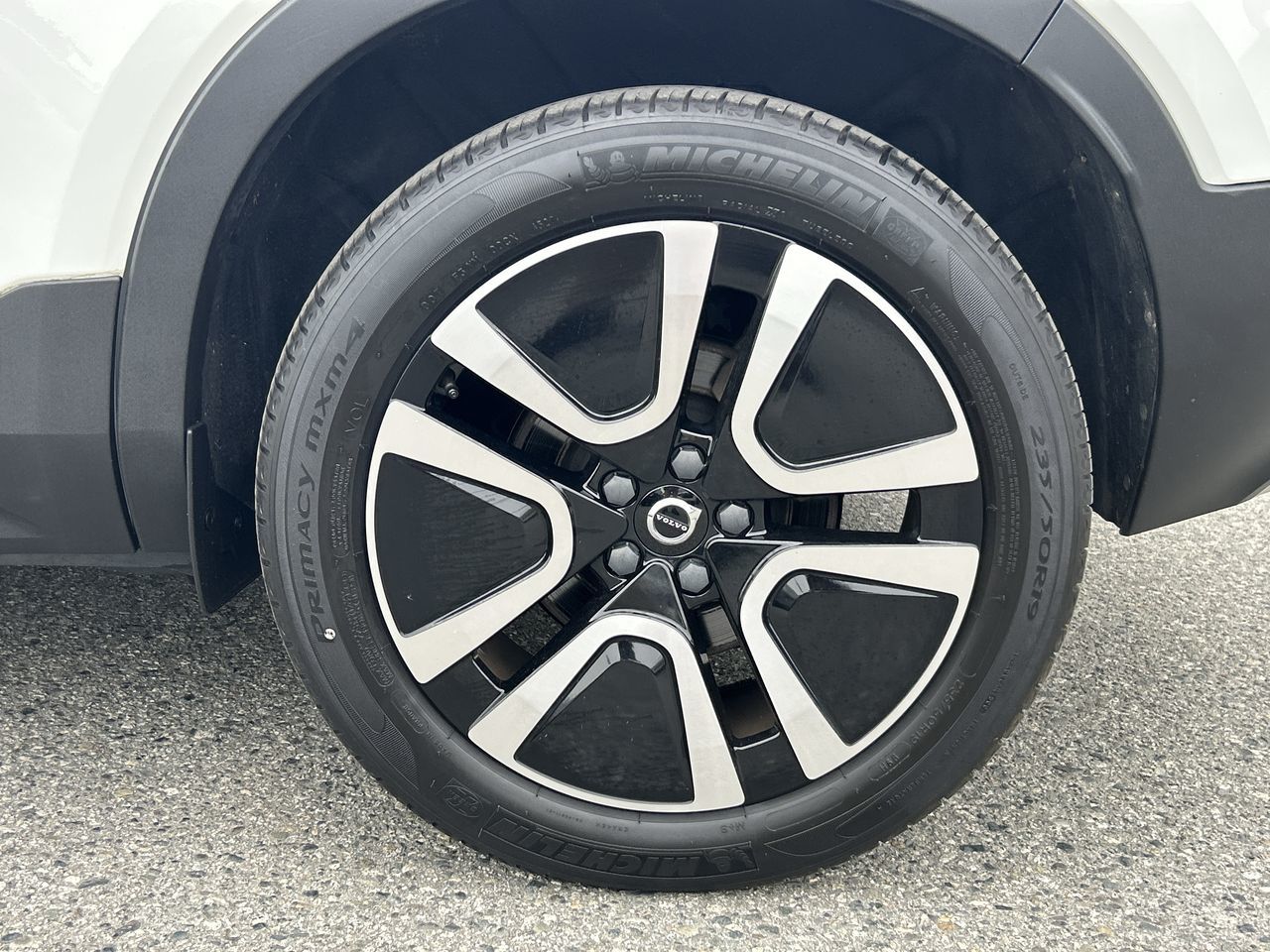 2021 Volvo XC40 in Vancouver, British Columbia