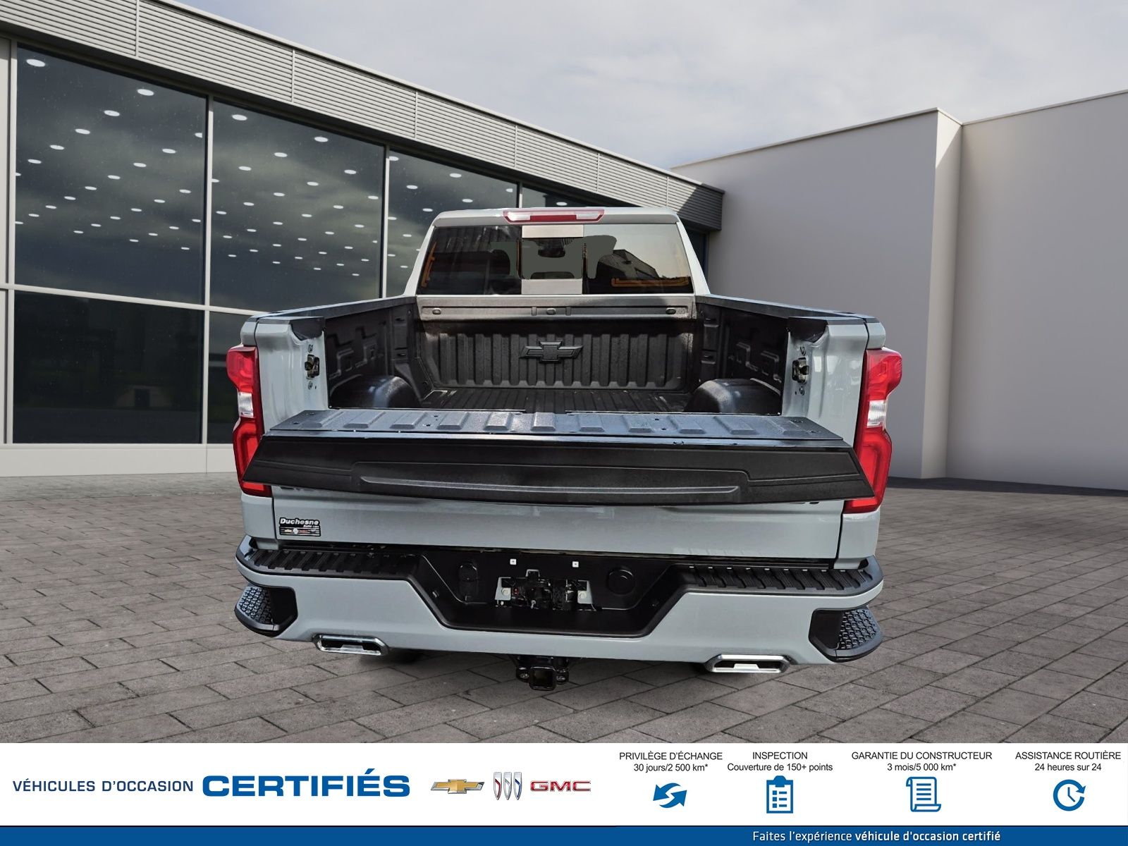 Photo 2024 Chevrolet Silverado 1500 4WD Crew Cab RST #7