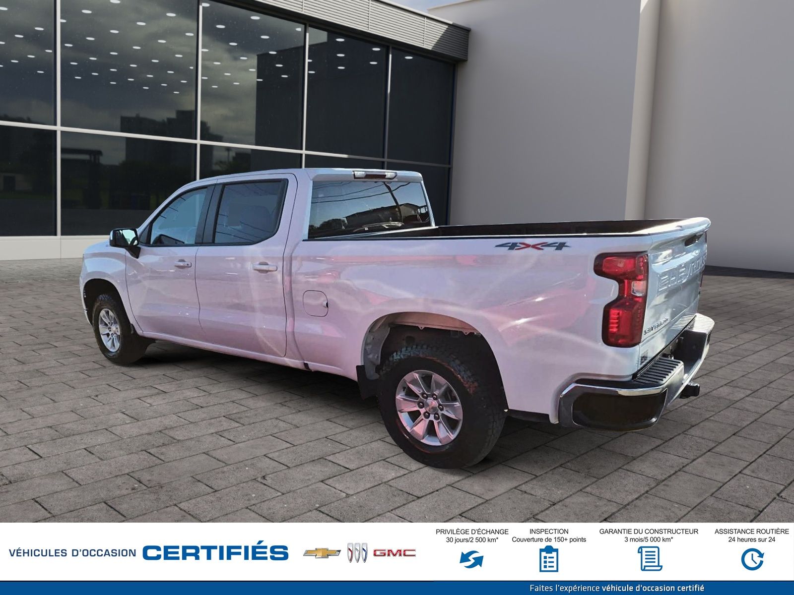 Photo Chevrolet Silverado 1500 4WD Crew Cab LT 2025 #4