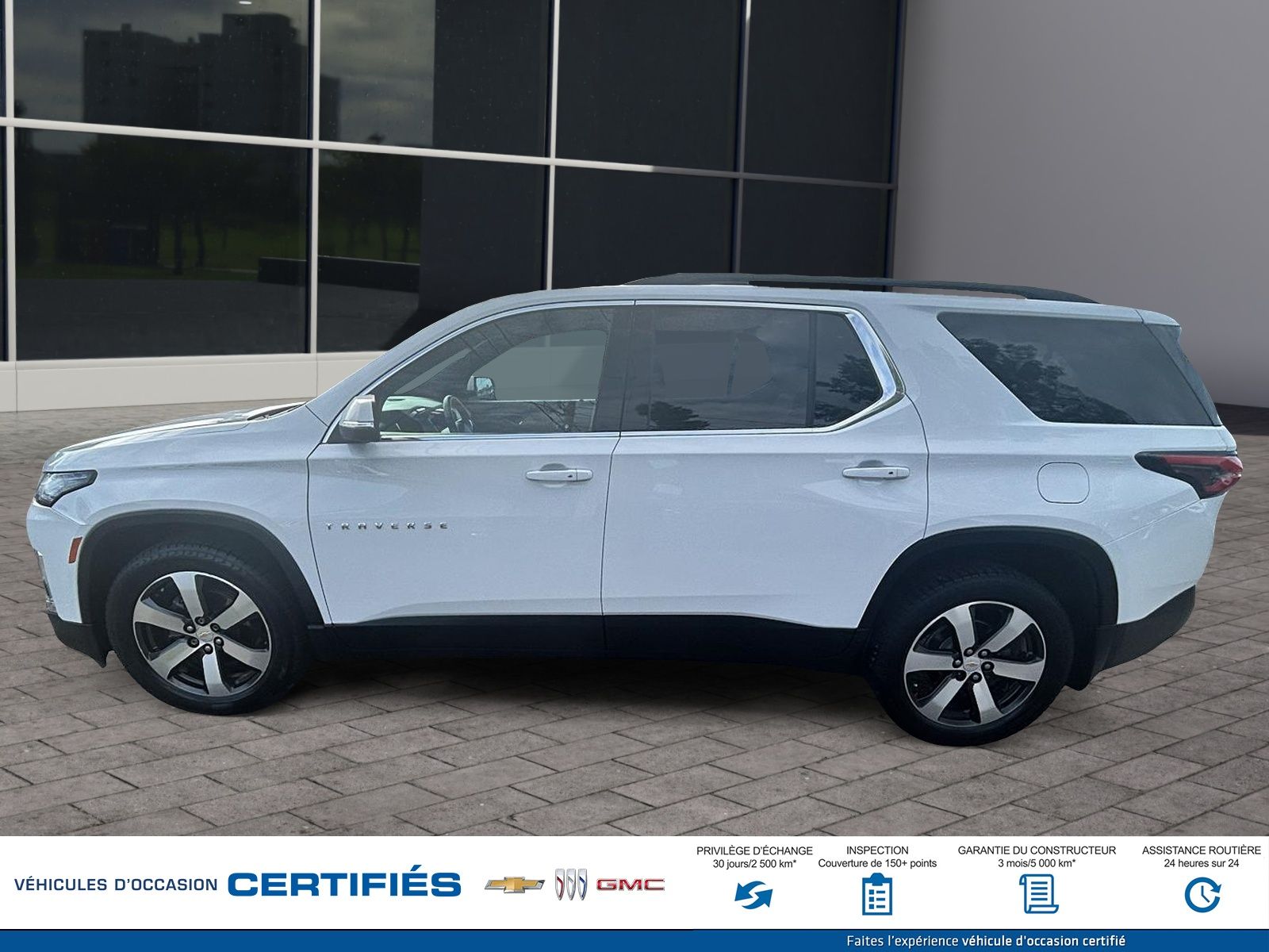Photo 2024 Chevrolet Traverse Limited AWD LT #8