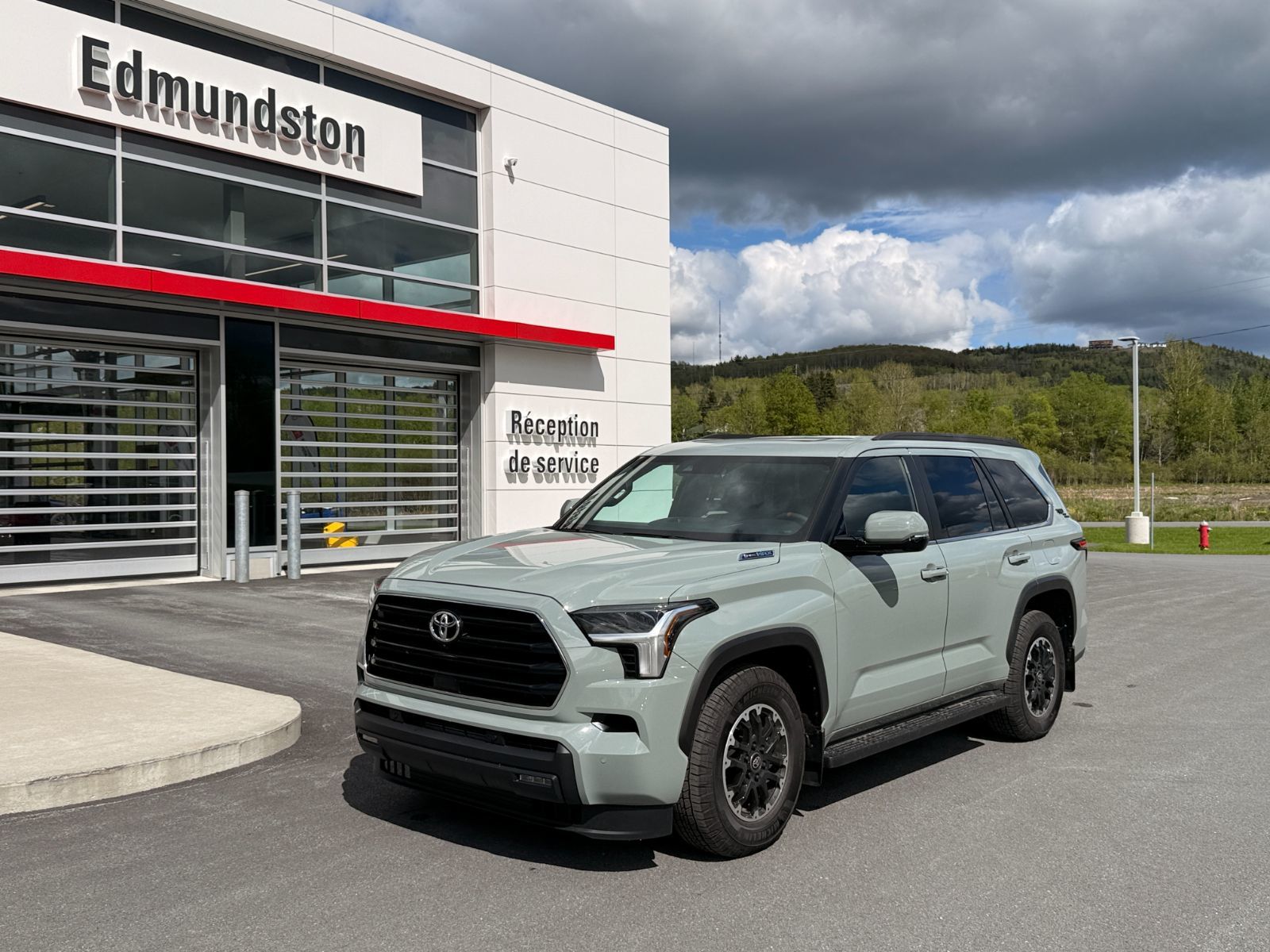 2026 Toyota Sequoia SR5 TRD OFF-ROAD
