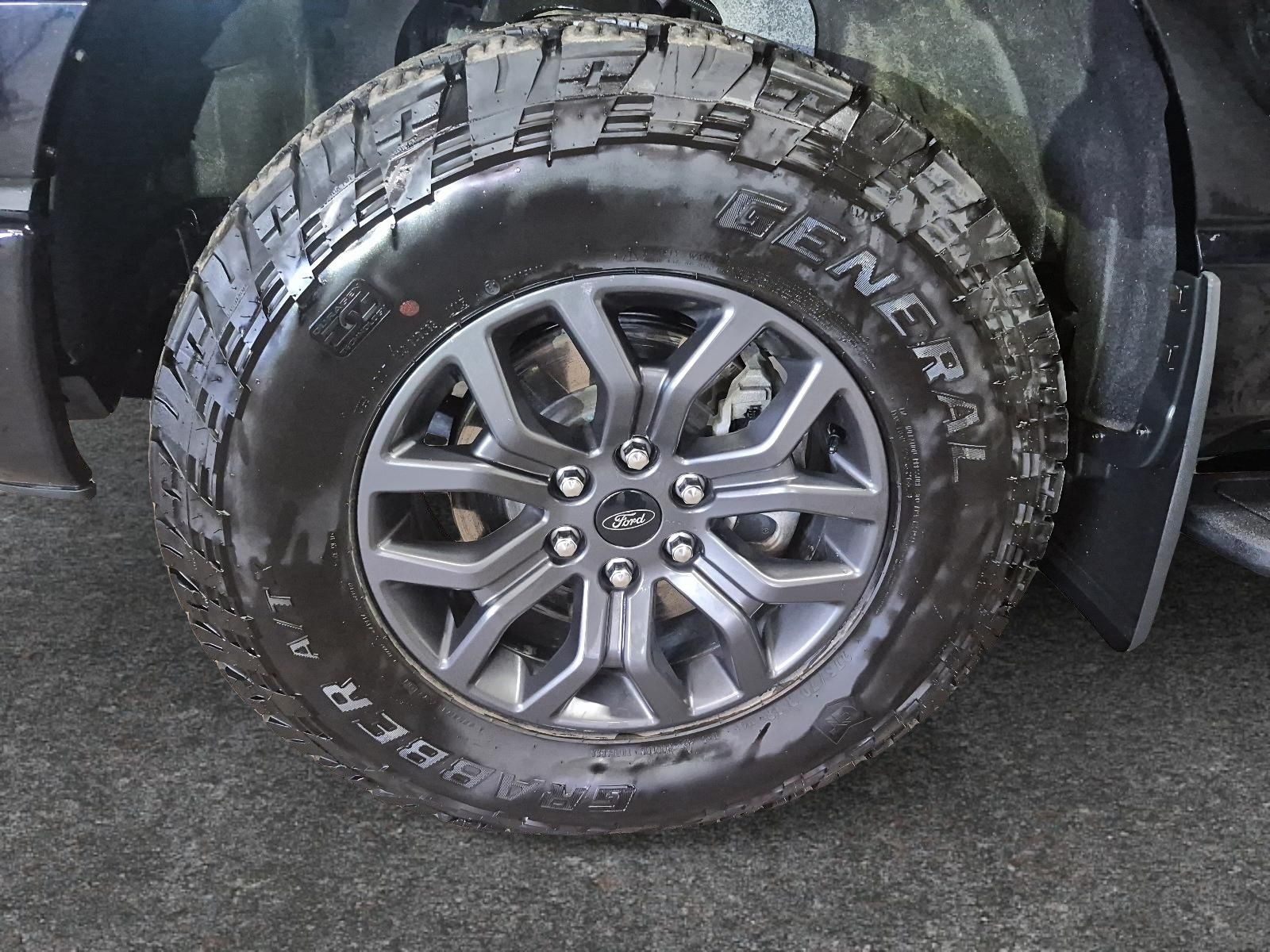 Photo 2025 Ford F-150 Tremor #7