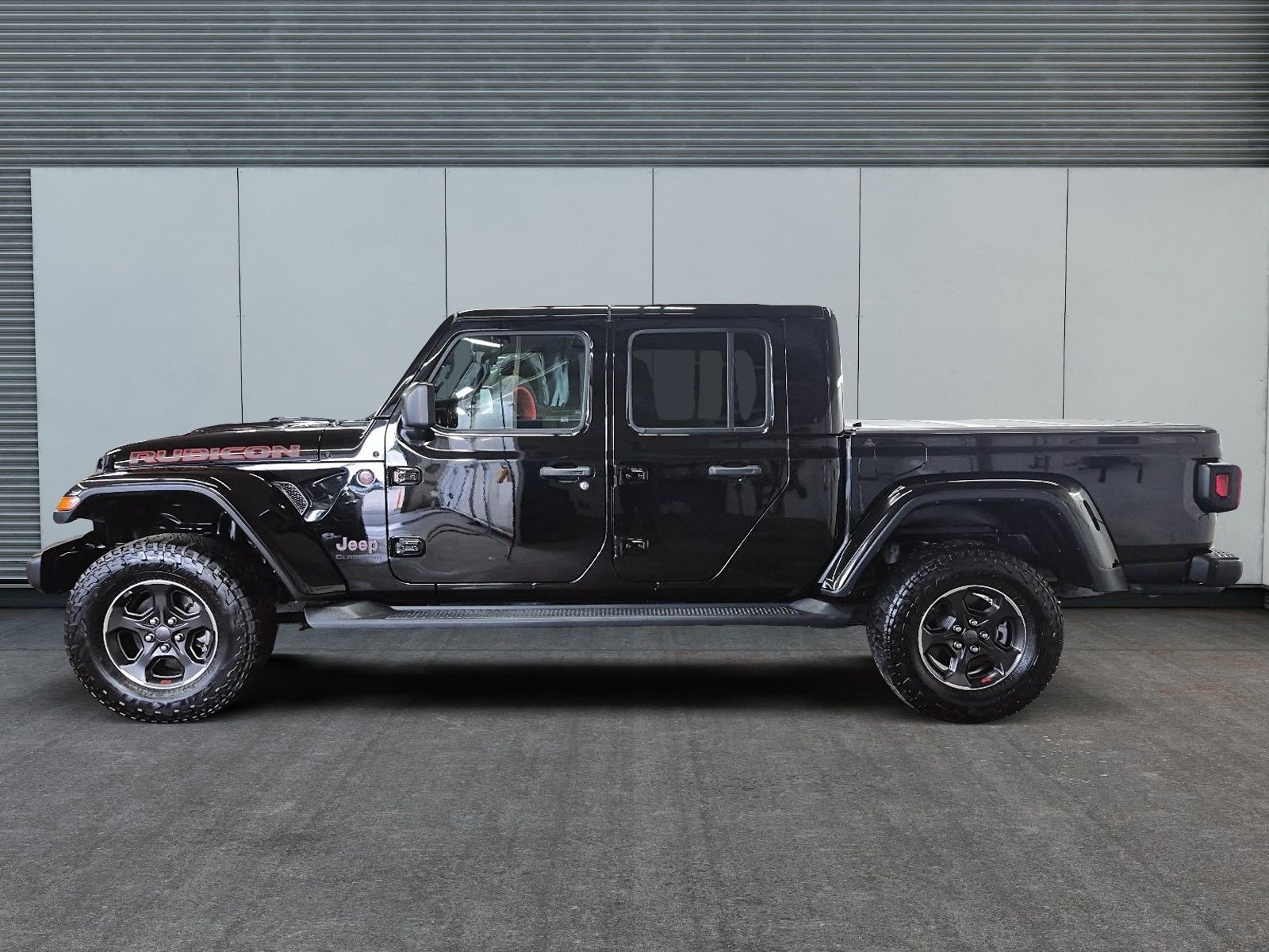Photo Jeep Gladiator RUBICON 4X4 // SIÈGES ET VOLANT CHAUFFANTS 2023 #5