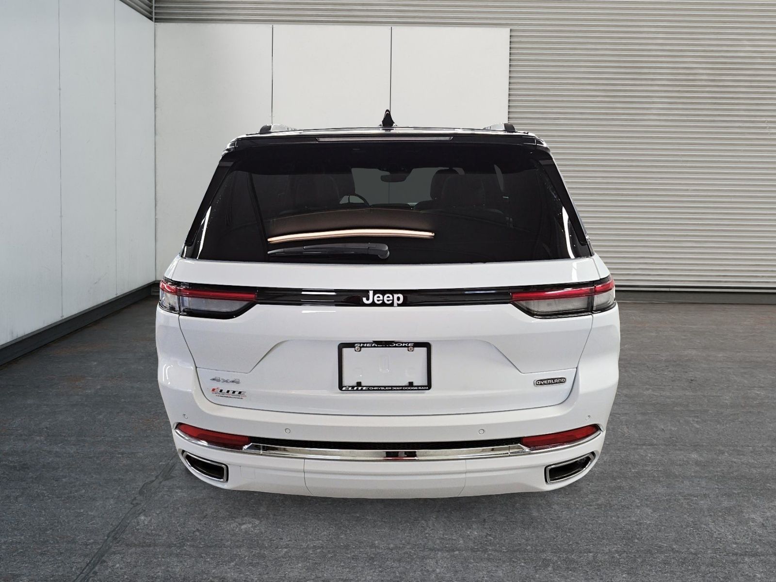Photo 2025 Jeep Grand Cherokee Overland #3