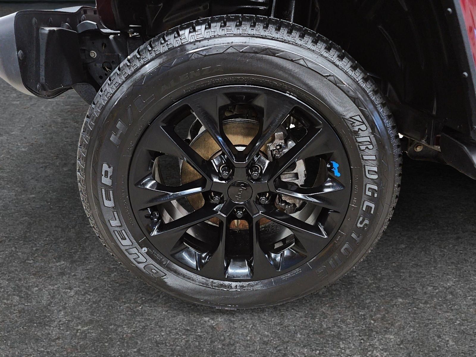 Photo 2022 Jeep Wrangler 4xe Unlimited Sahara #7