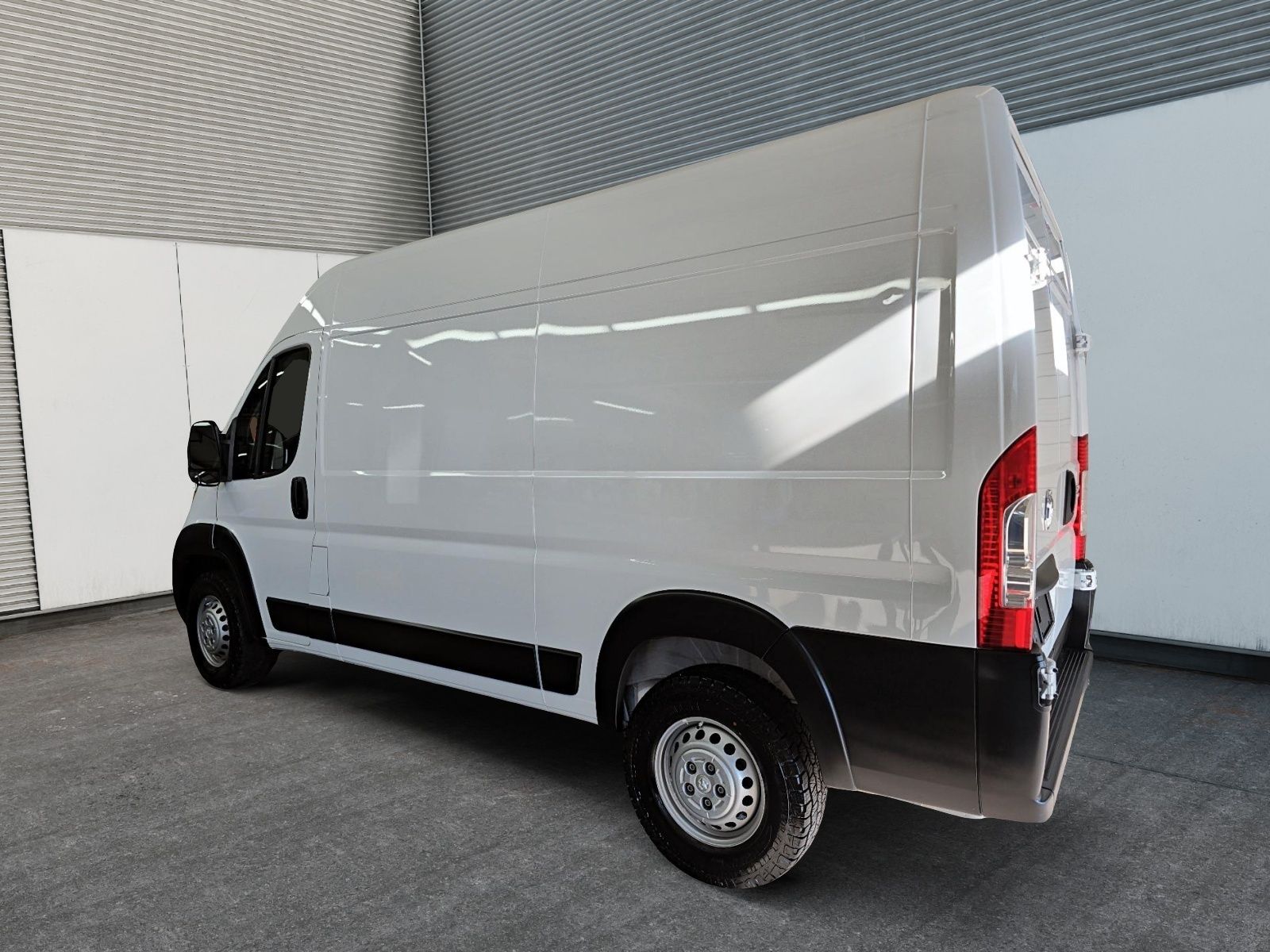 Photo Ram ProMaster Cargo Van 2500 TRADESMAN // HIGH ROOF 2025 #4