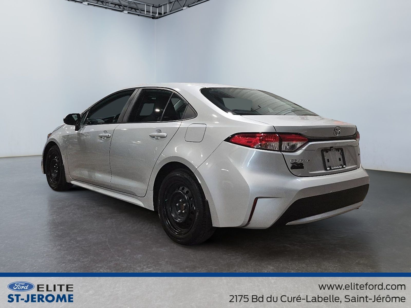 Photo 2020 Toyota Corolla LE #7