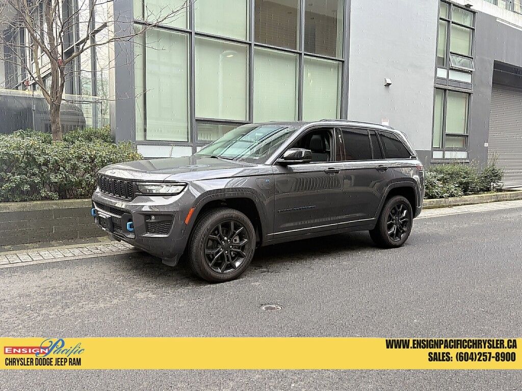 2023 Jeep Grand Cherokee 30th Anniversary
