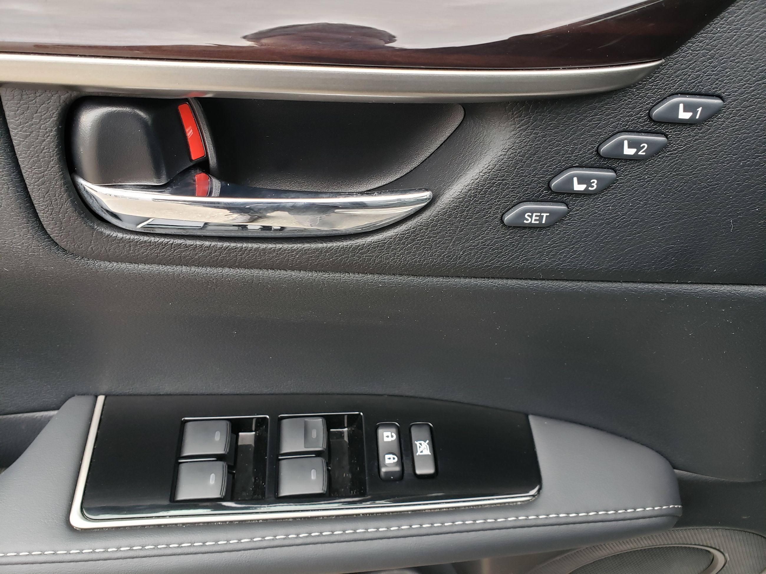 7402835 04418 2018 lexus es 005