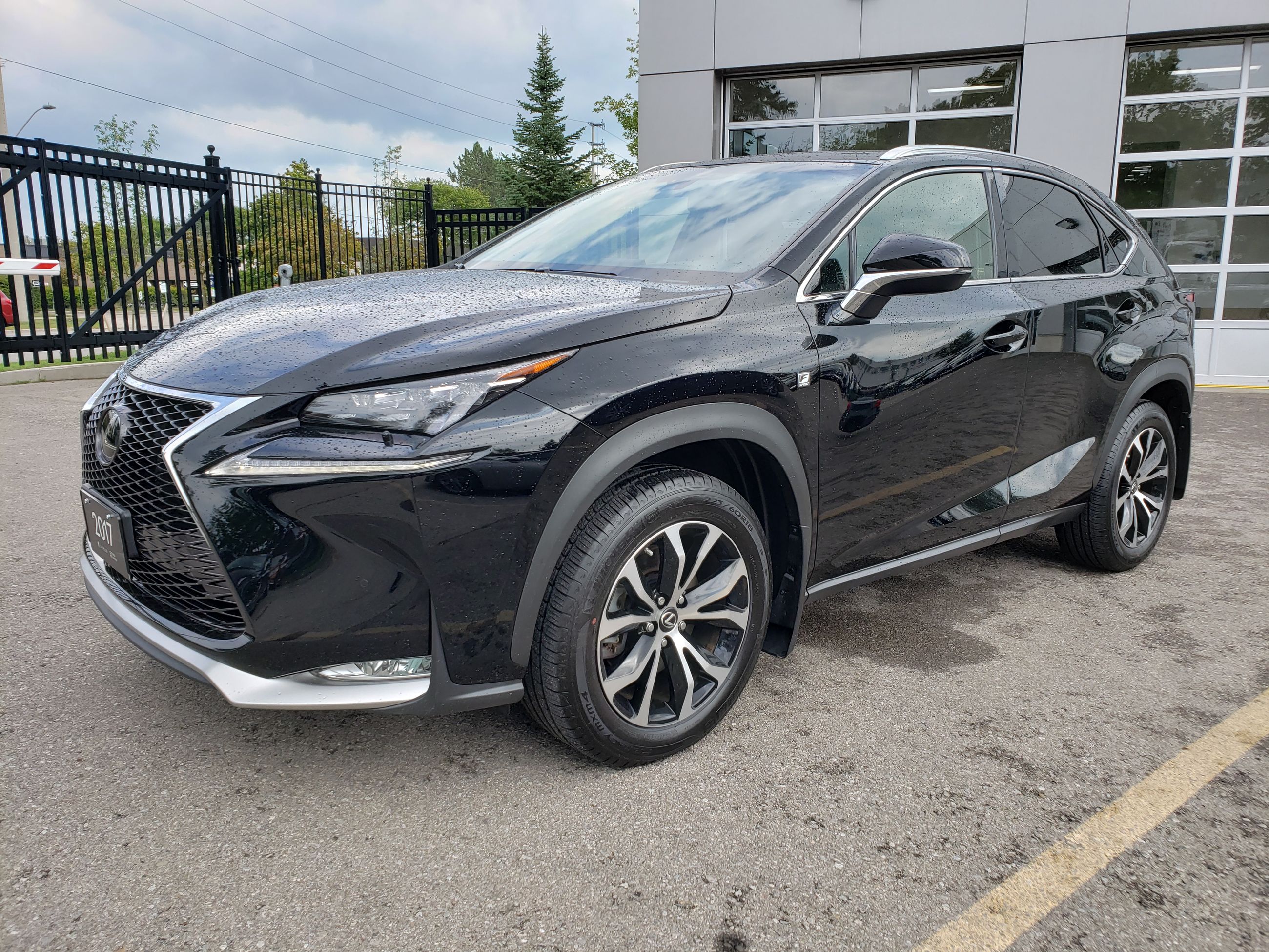 凌志17 Lexus Nx 年份17 车系nx 价格 多伦多二手车平台 加拿大多伦多最大中文汽车网 大纪元汽车网