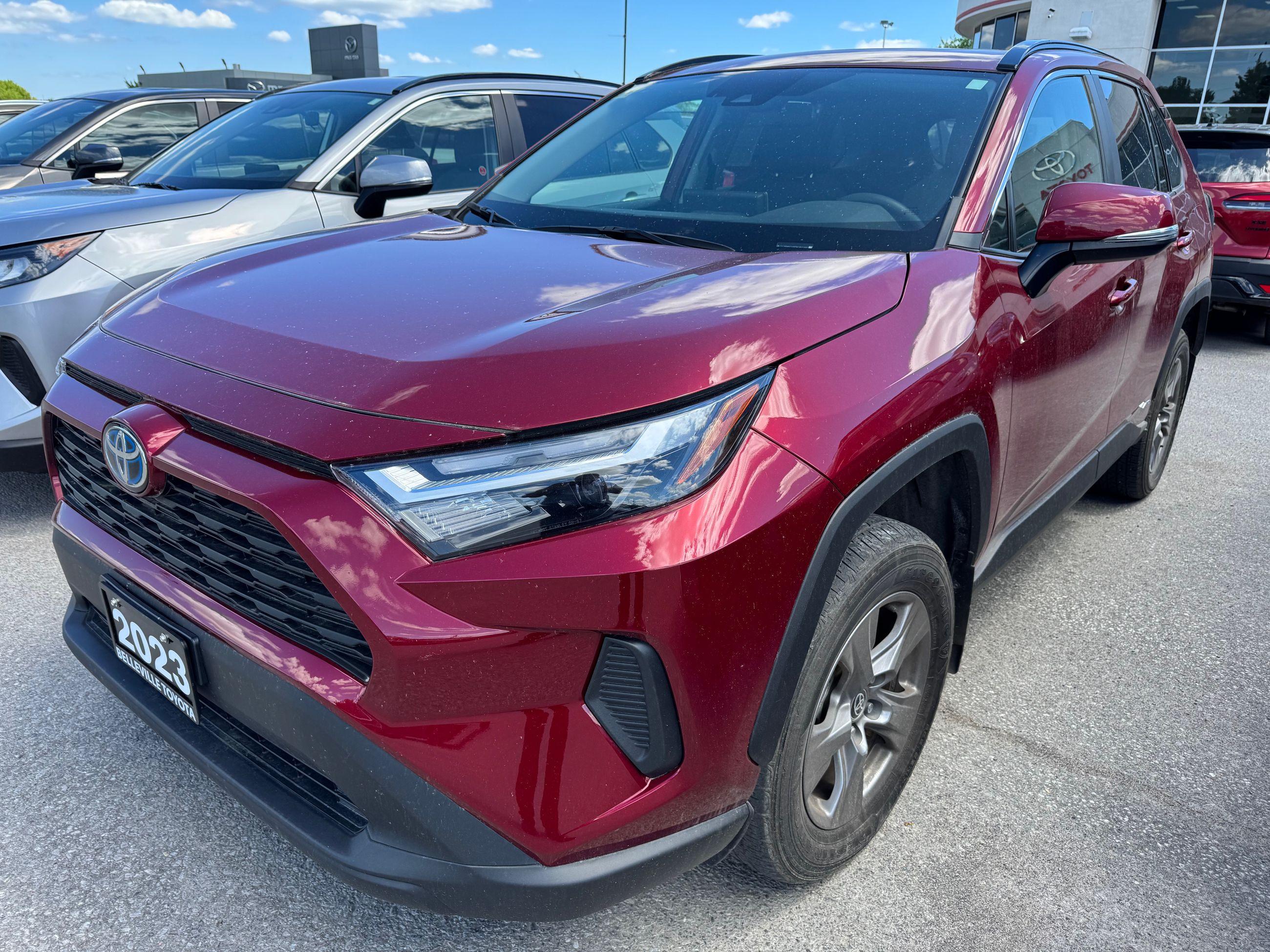 2023 Toyota RAV4 Hybrid XLE
