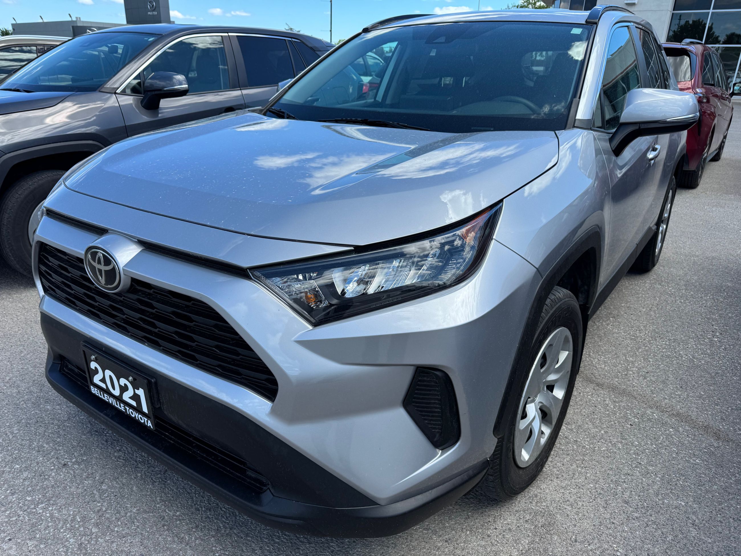 2021 Toyota RAV4 LE