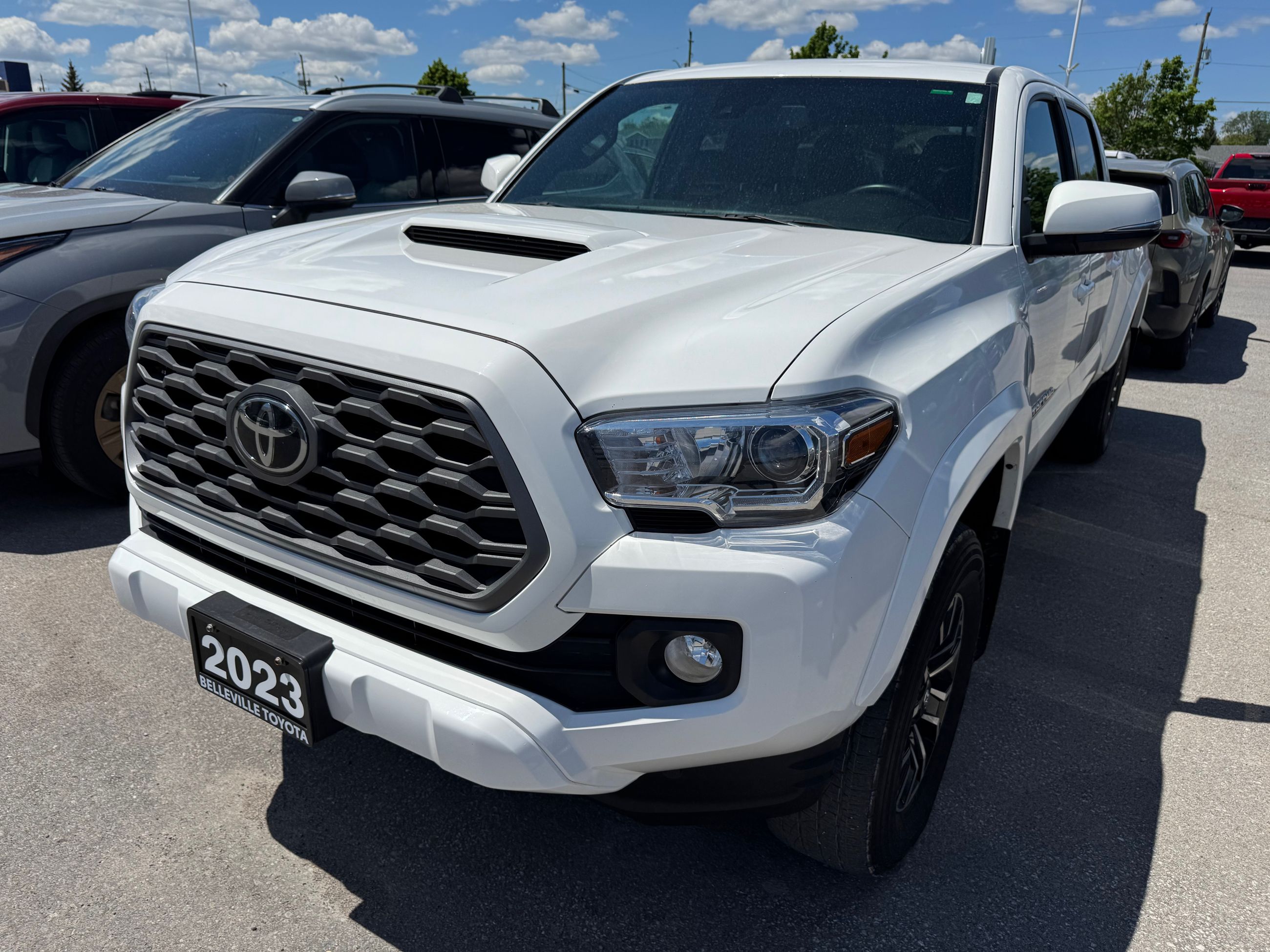 2023 Toyota TACOMA DBL CAB SR5 DOUBLE CAB 6A