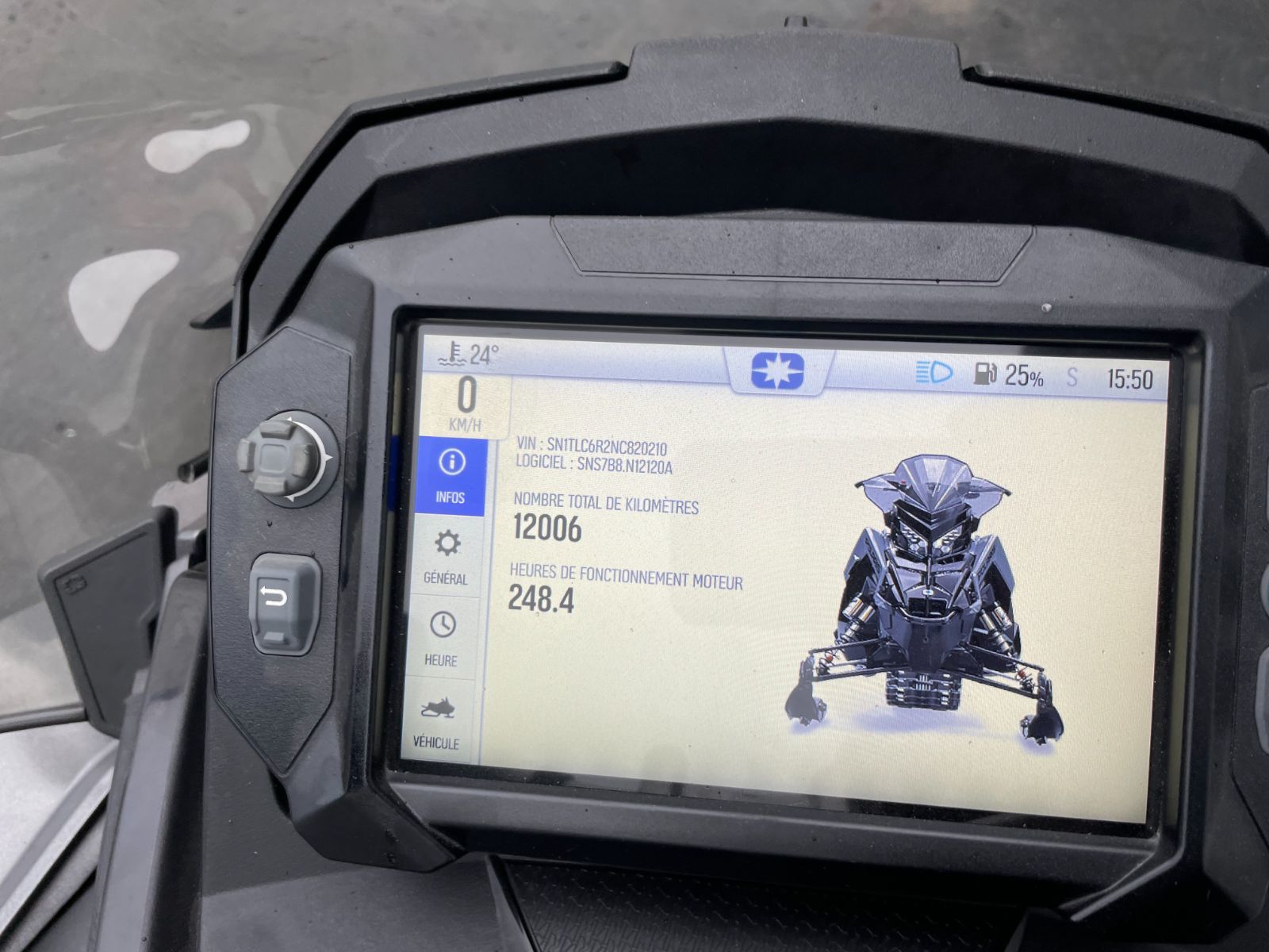 2022 Polaris Snowmobile 650 Switchback Assault 146''