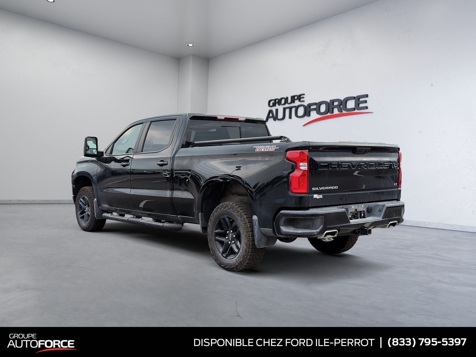 Photo 2025 Chevrolet Silverado 1500 LT Trail Boss #4