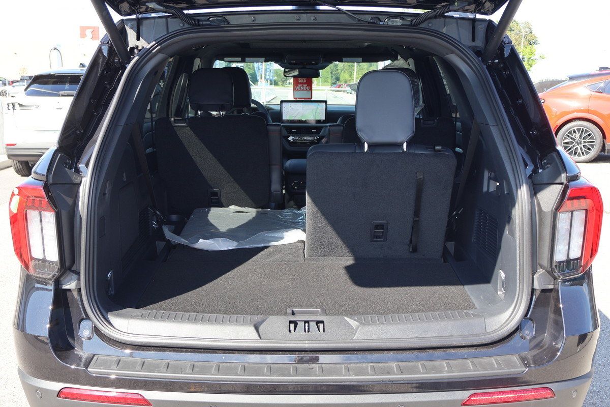 Photo Ford Explorer ST-Line 2026 #8