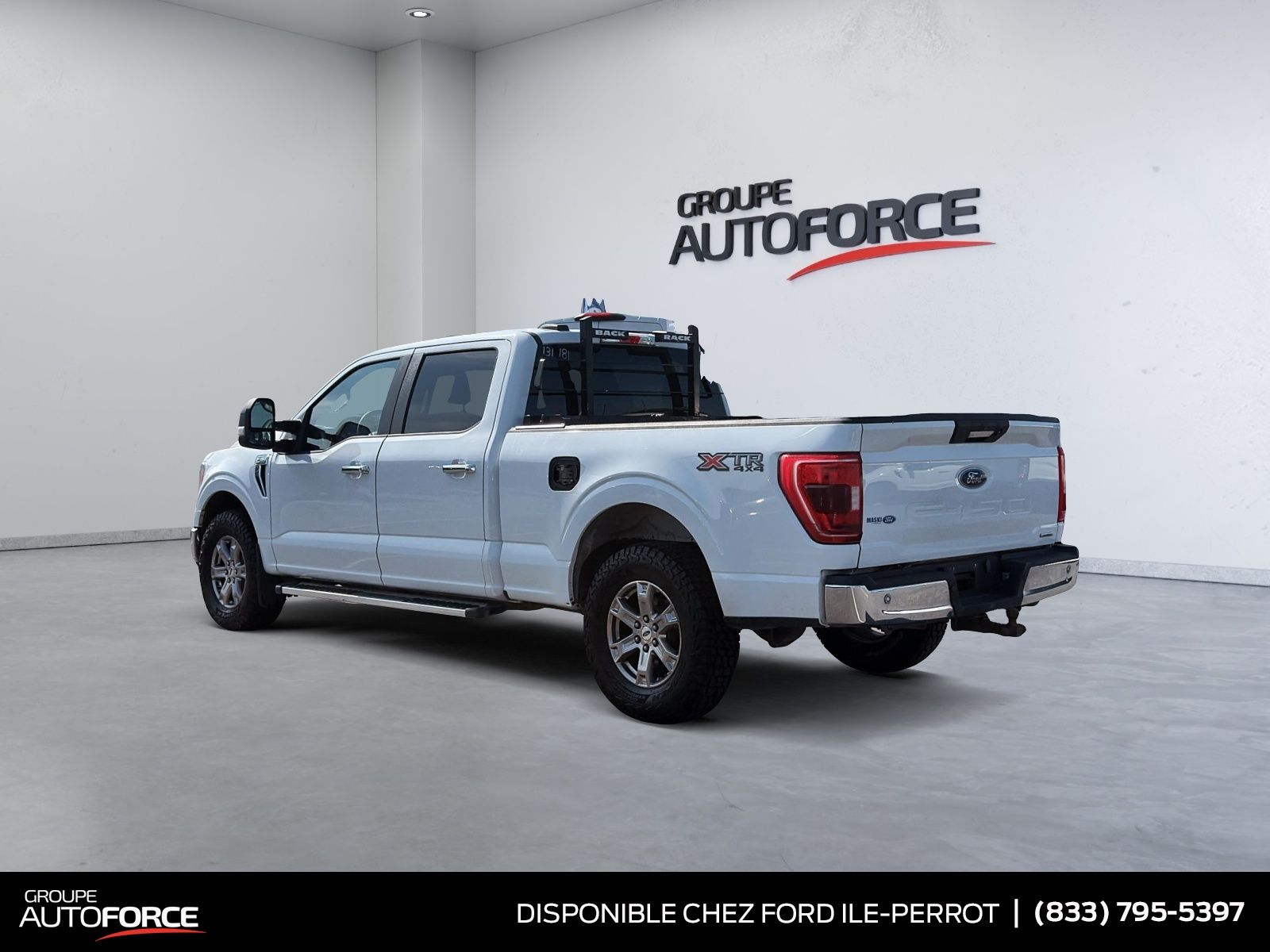 Photo 2023 Ford F-150 XLT SuperCrew XTR boite 6.5 pieds #4