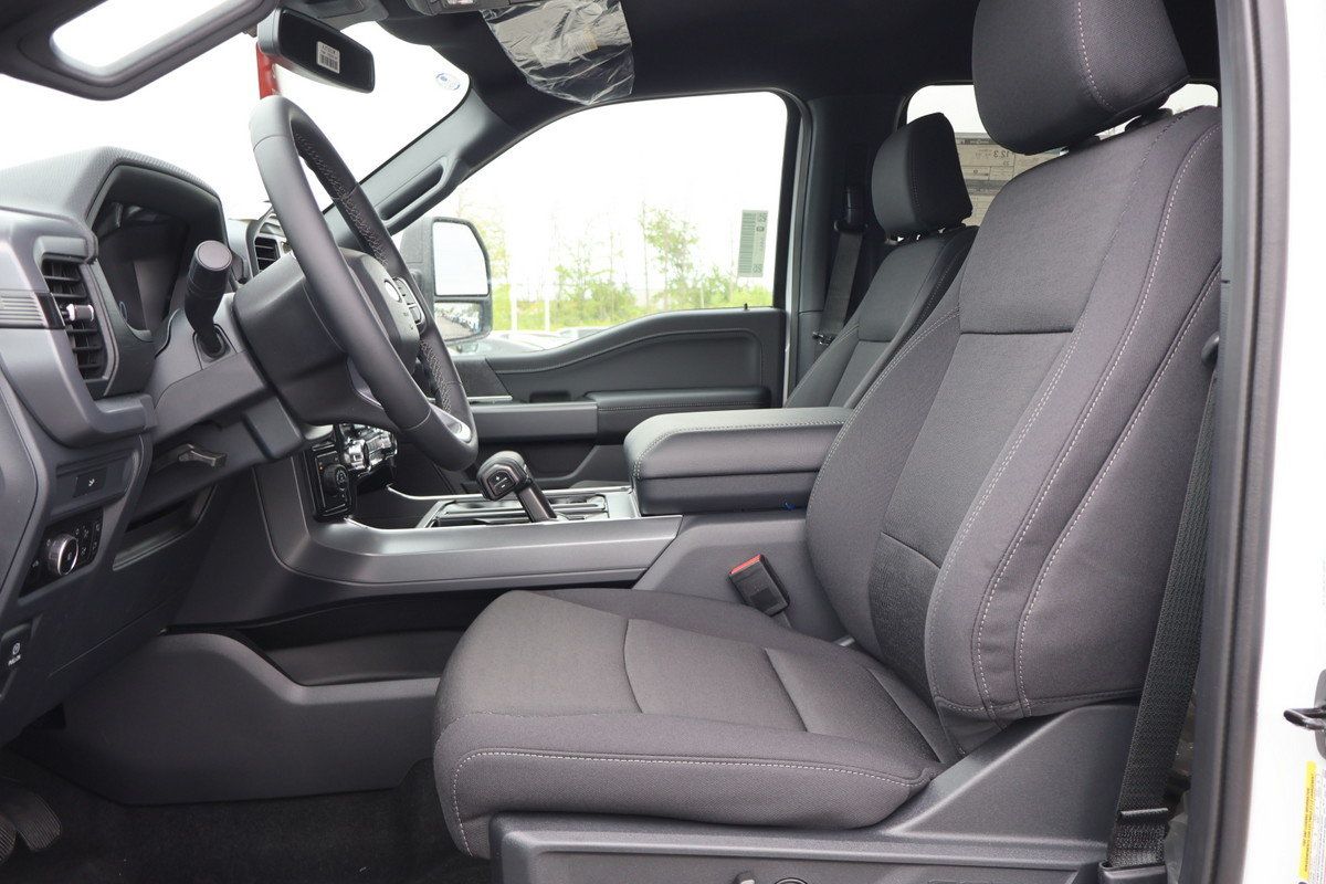 Photo Ford F-150 XLT 2026 #8