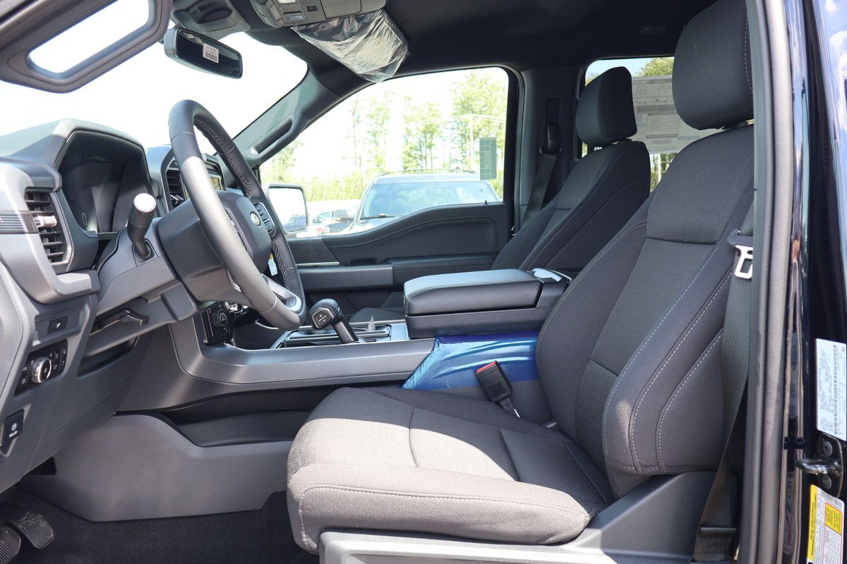 Photo Ford F-150 XLT 2026 #7