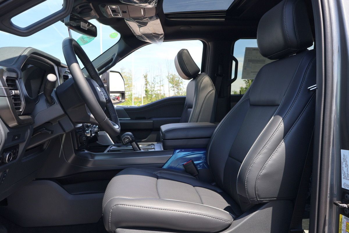 Photo 2026 Ford F-150 Lariat #7