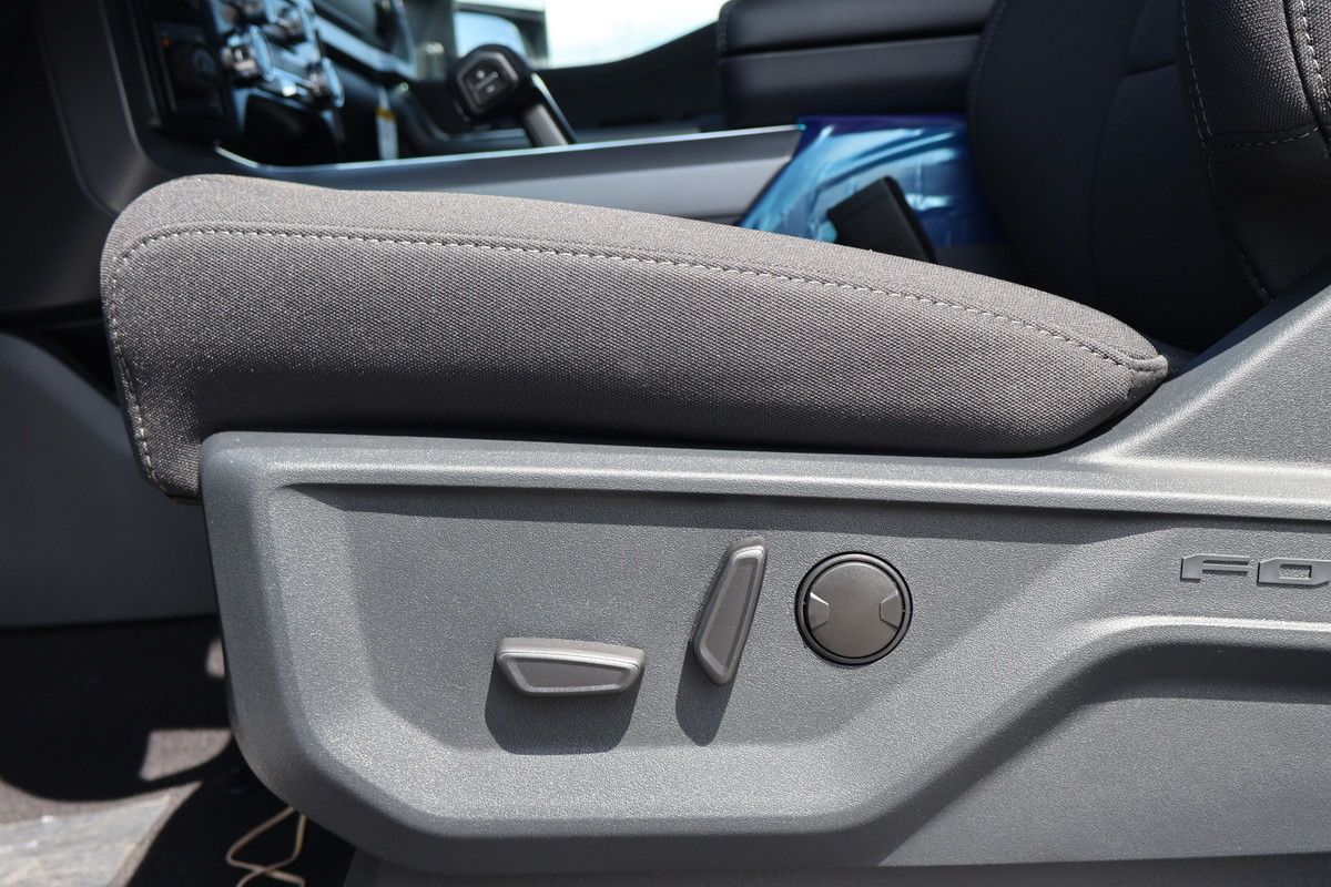 Photo Ford F-150 XLT 2026 #8