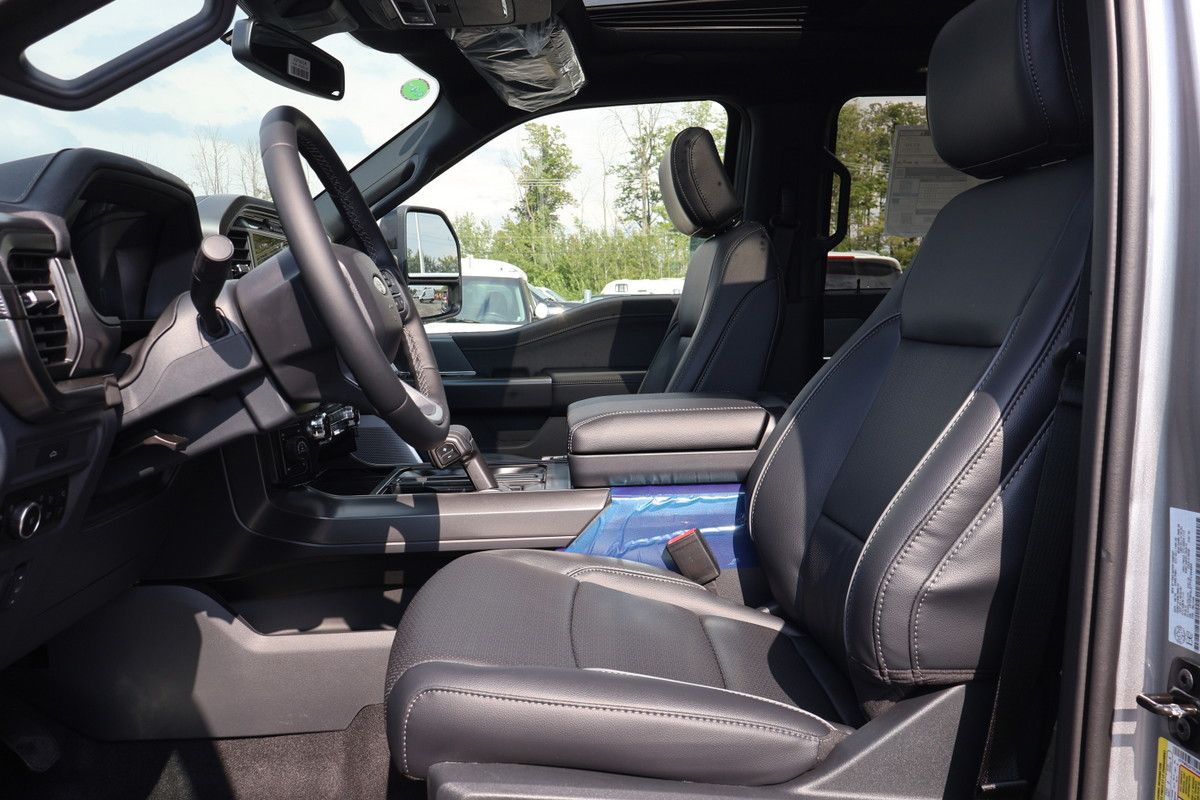 Photo 2026 Ford F-150 Lariat #7