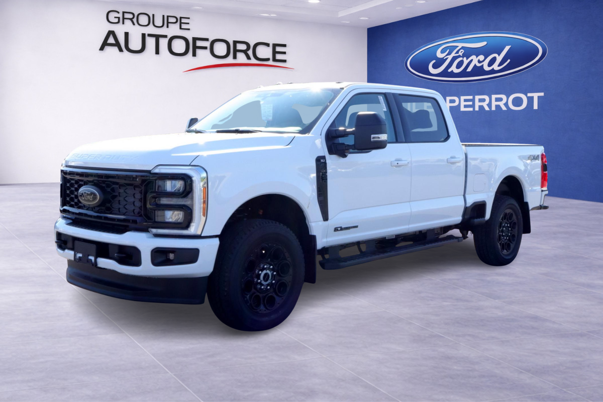 Photo Ford F-250 XLT 2026 #1