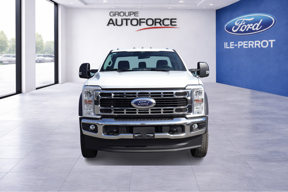 Photo Ford F-550 XL 2026 #3