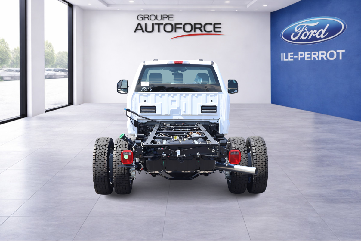 Photo 2026 Ford F-550 XL #5