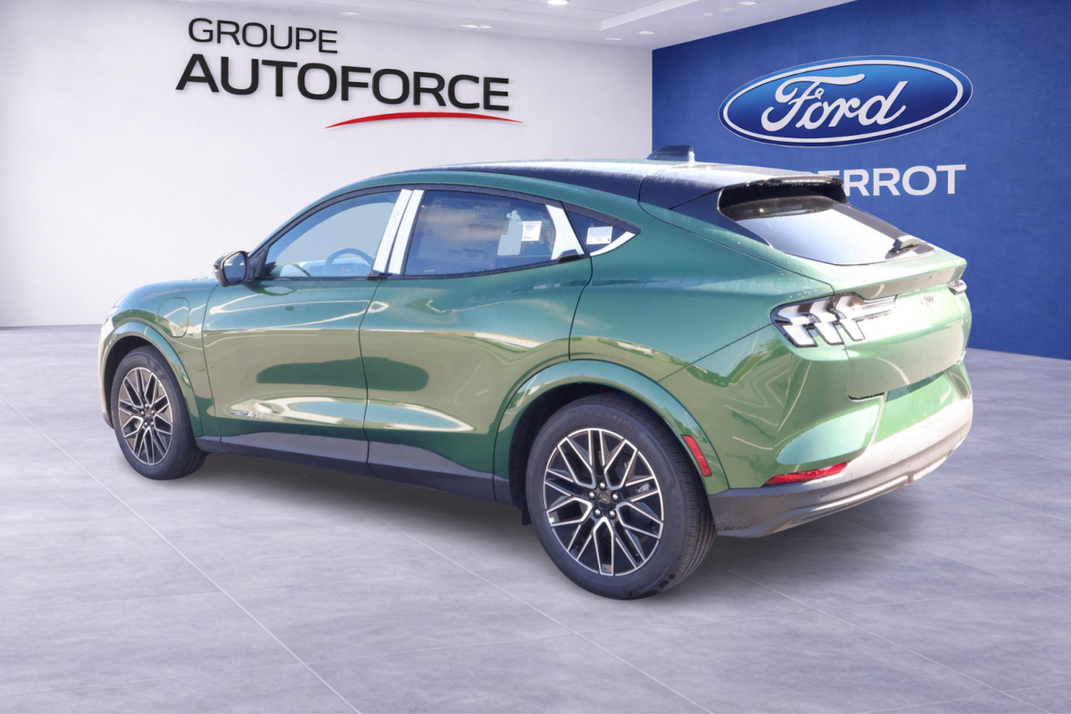 Photo Ford Mustang Mach-E Premium 2026 #4