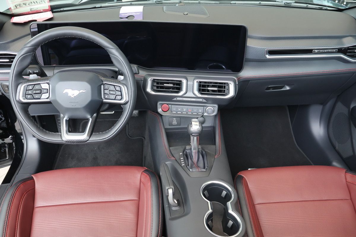 Photo Ford Mustang GT Premium 2026 #5