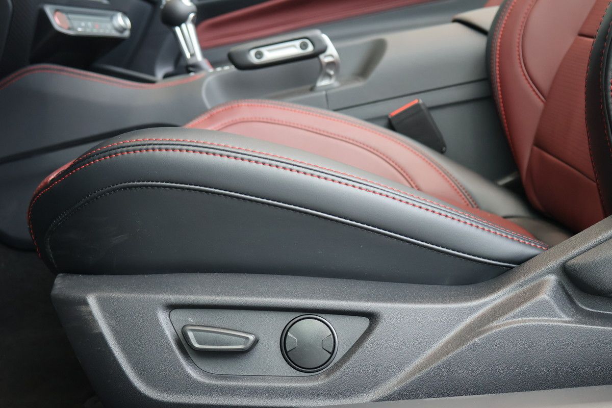Photo Ford Mustang GT Premium 2026 #4
