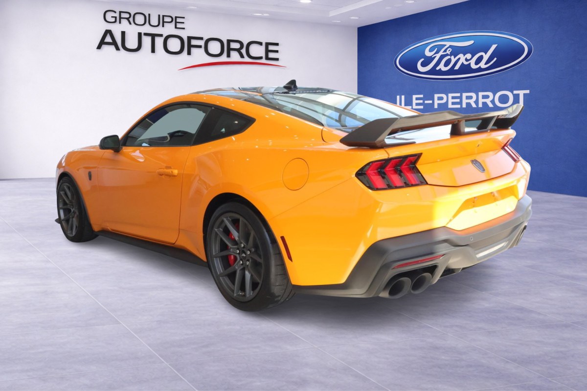 Photo Ford Mustang Dark Horse 2026 #5