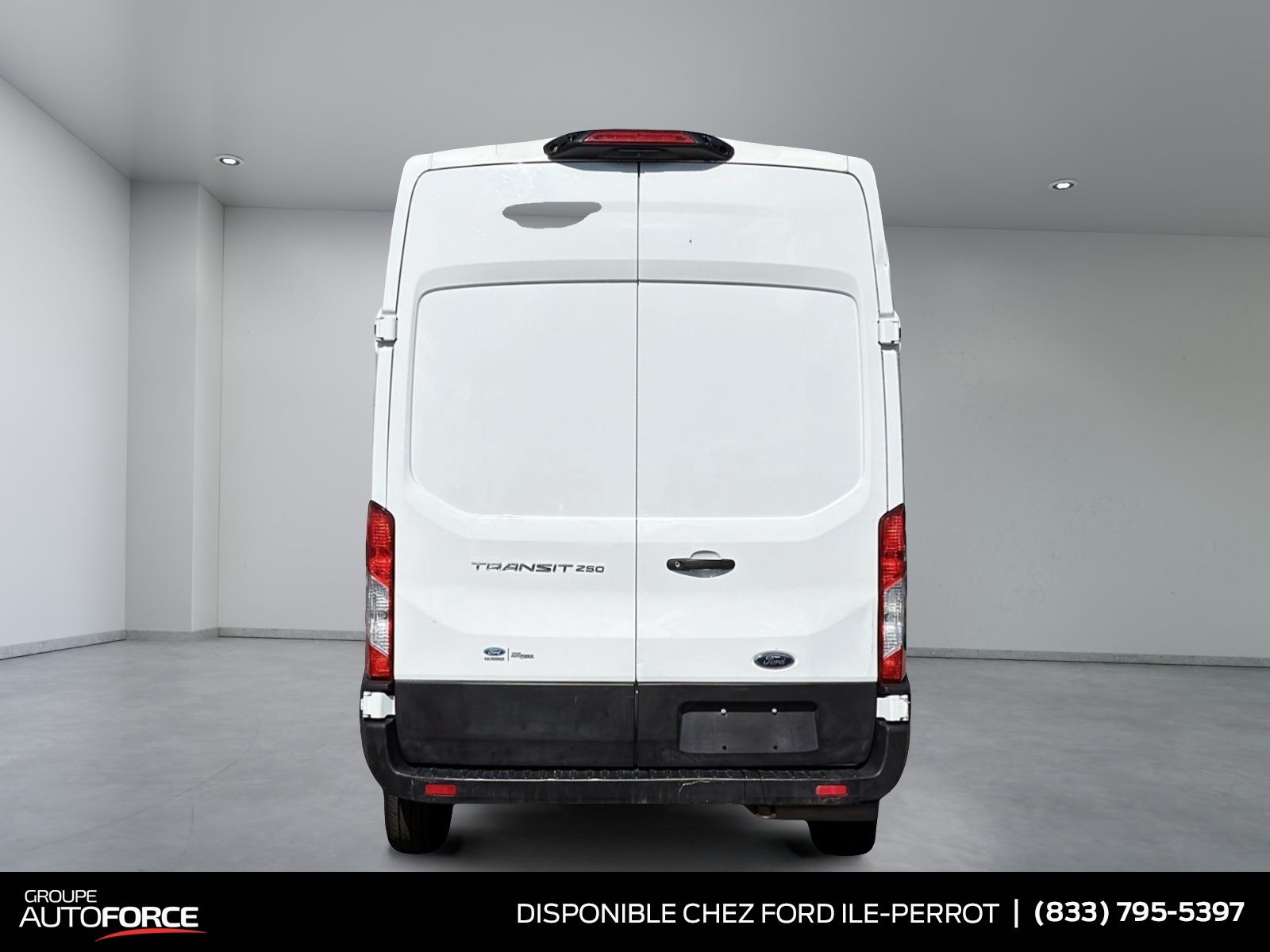 Photo 2021 Ford Transit Cargo Van #3