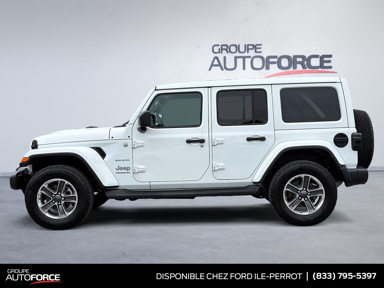 Photo 2023 Jeep Wrangler Sahara **SKY TOUCH** #5