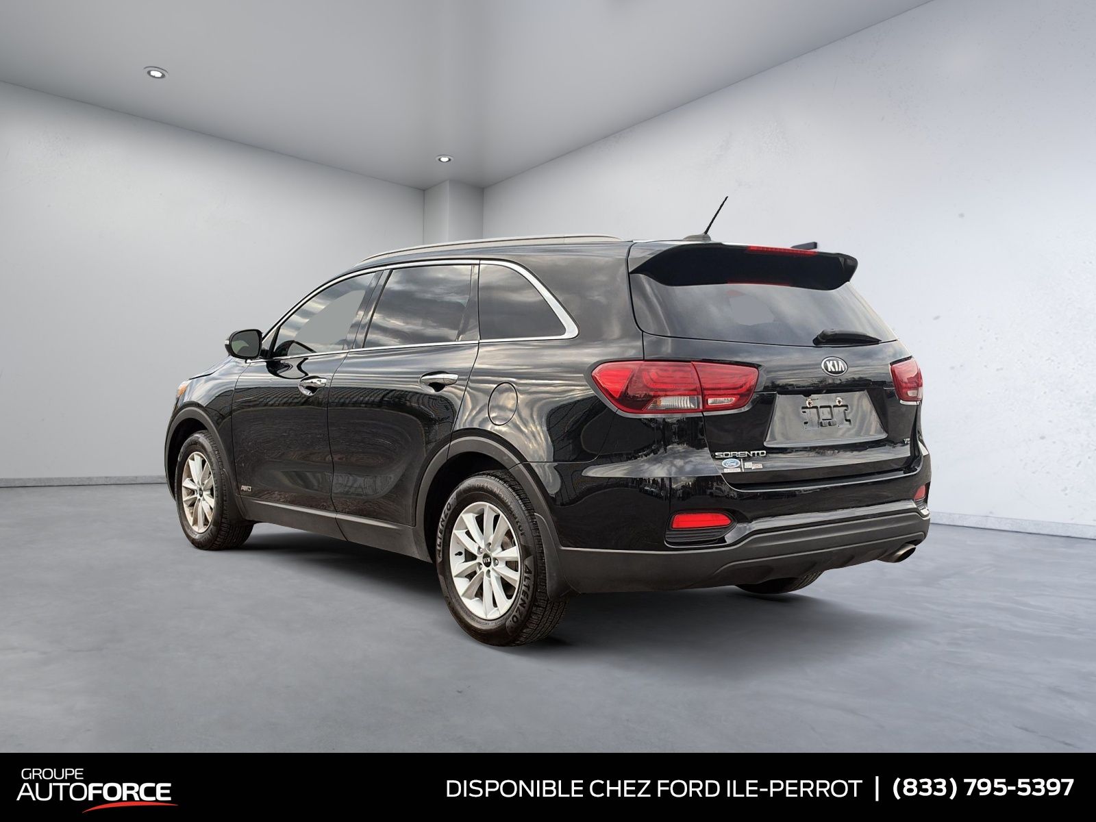 Photo 2020 Kia Sorento LX Plus #4
