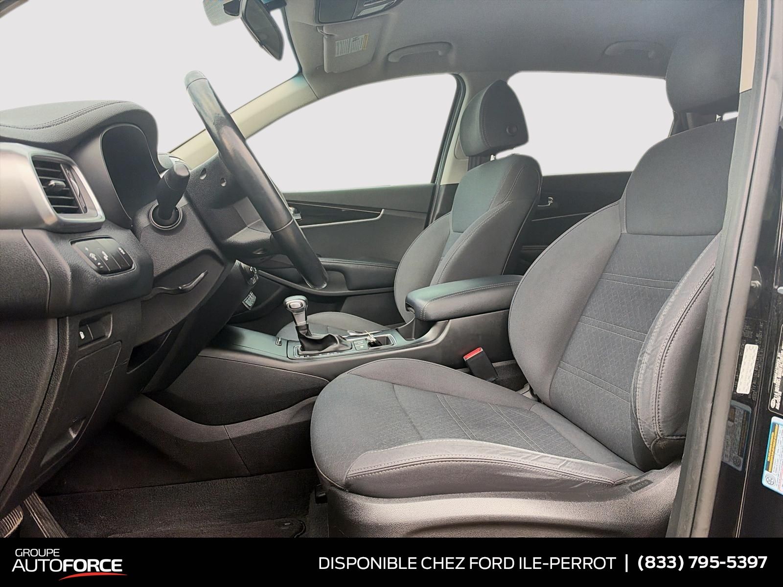 Photo 2020 Kia Sorento LX Plus #8