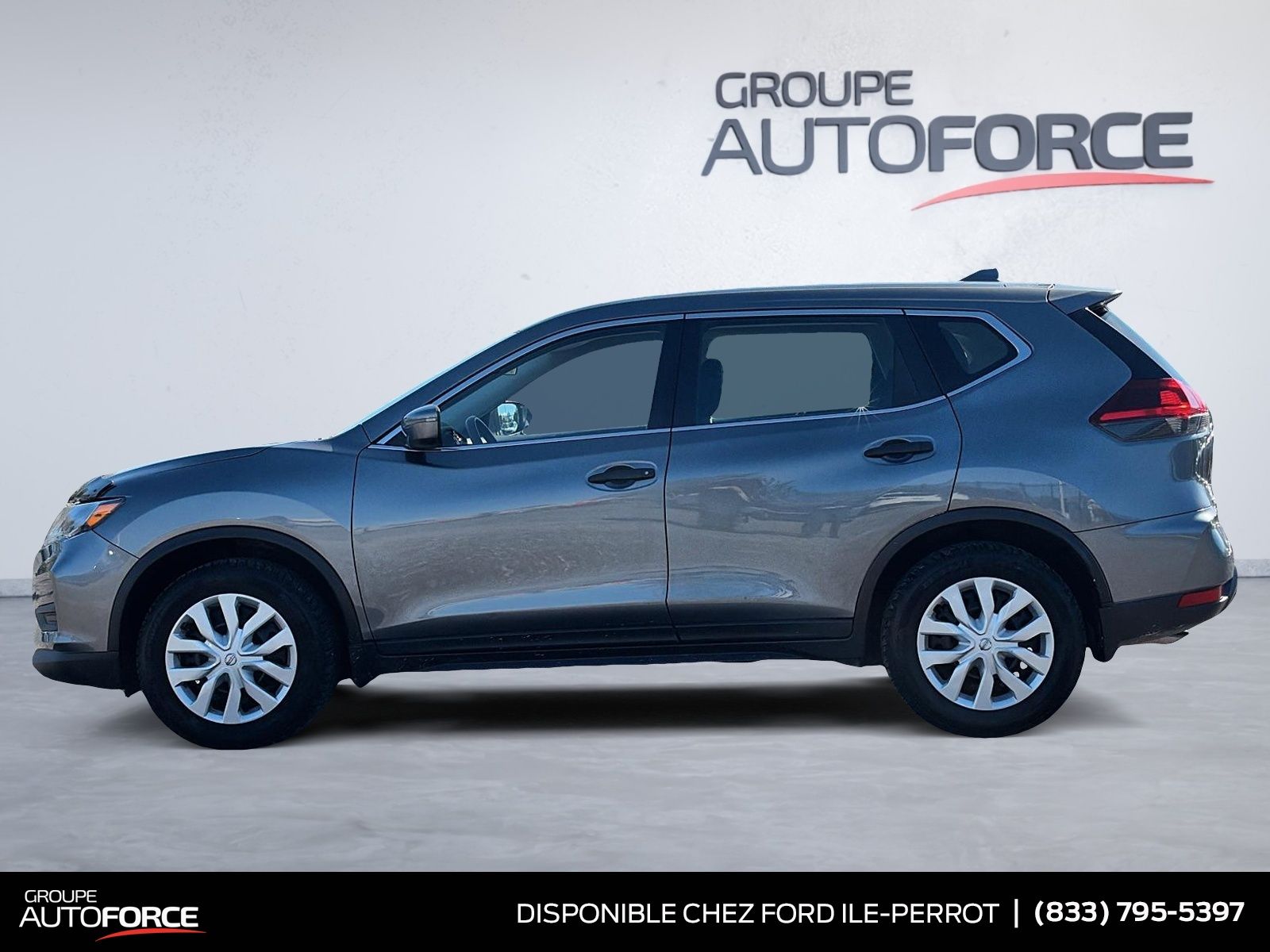 Photo 2019 Nissan Rogue S FWD #5