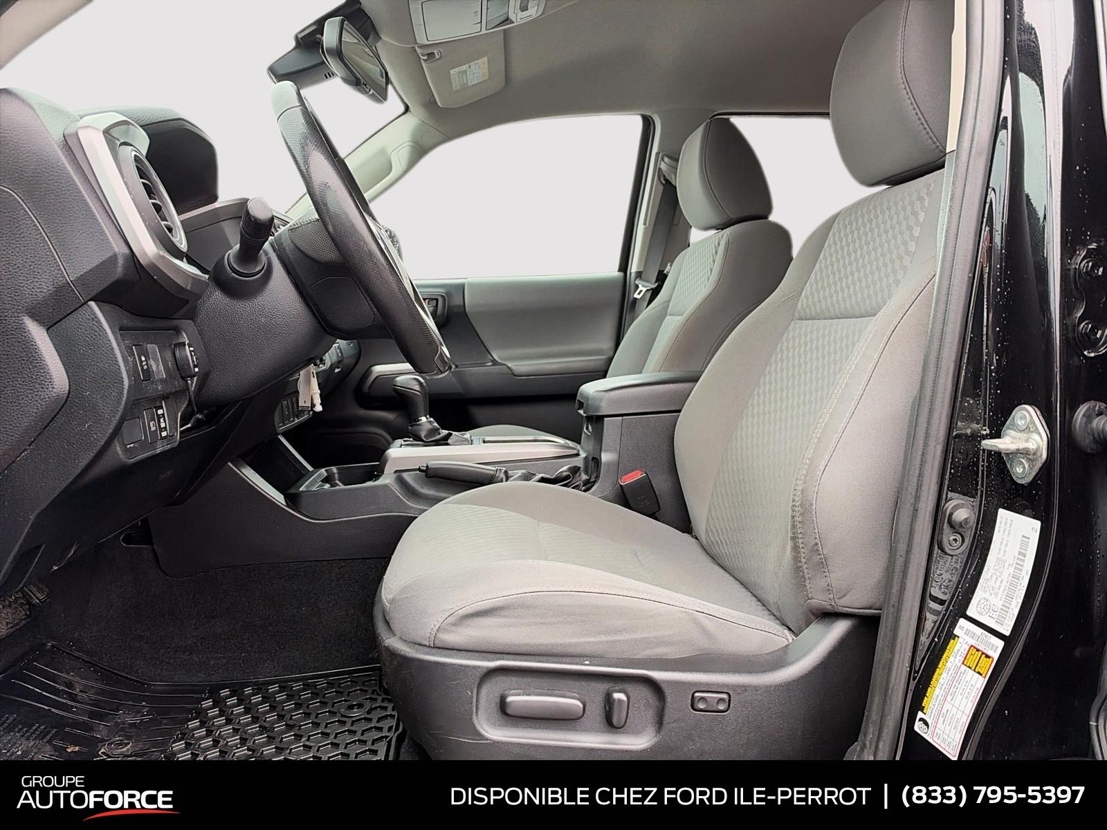 Photo 2020 Toyota Tacoma SR5 #8