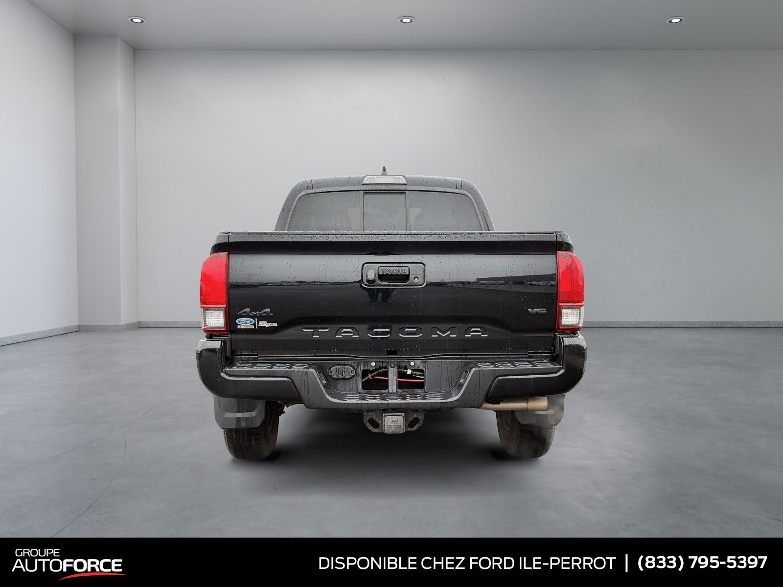 Photo 2020 Toyota Tacoma SR5 #3