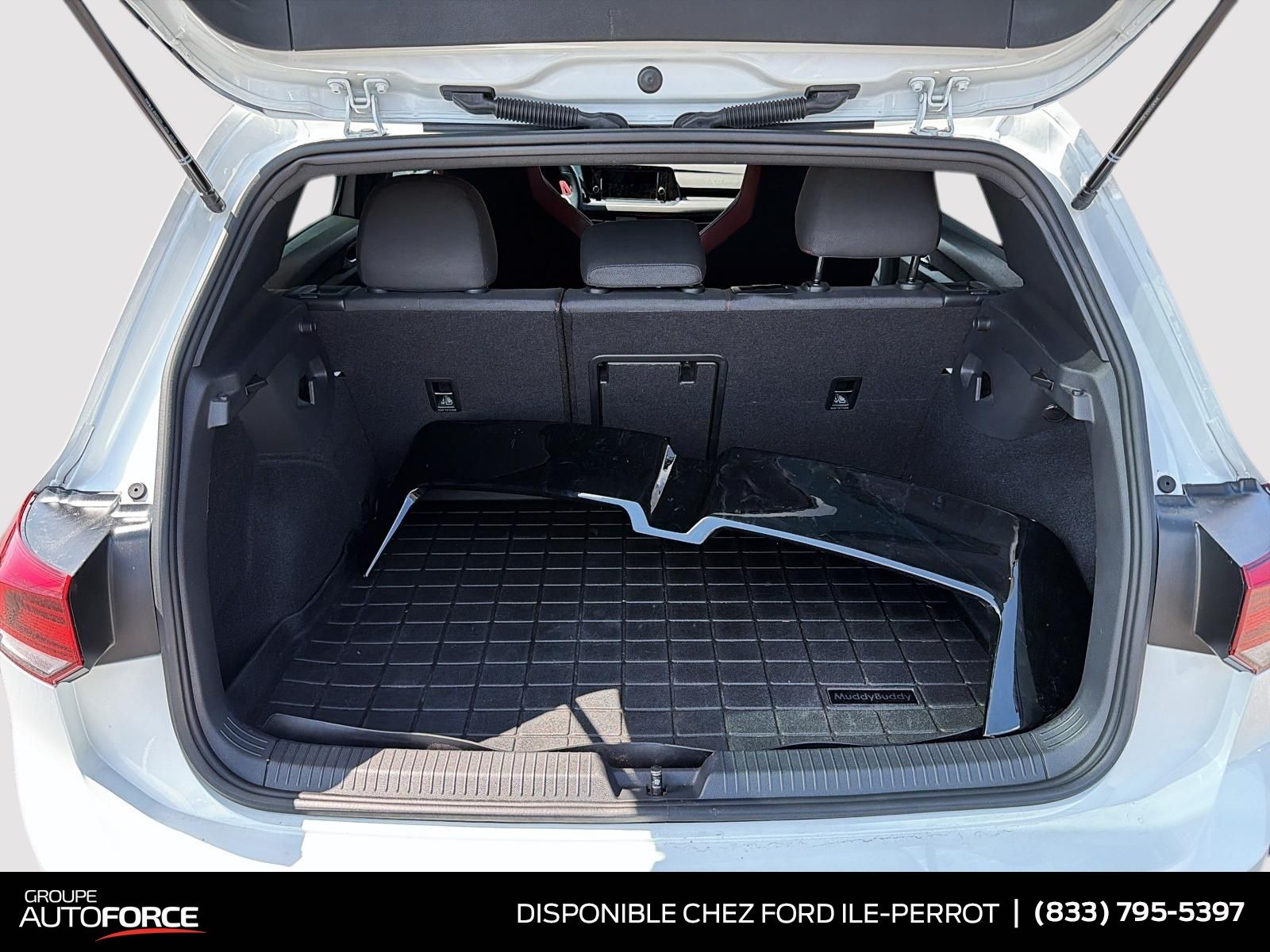 Photo 2023 Volkswagen Golf GTI Base #6