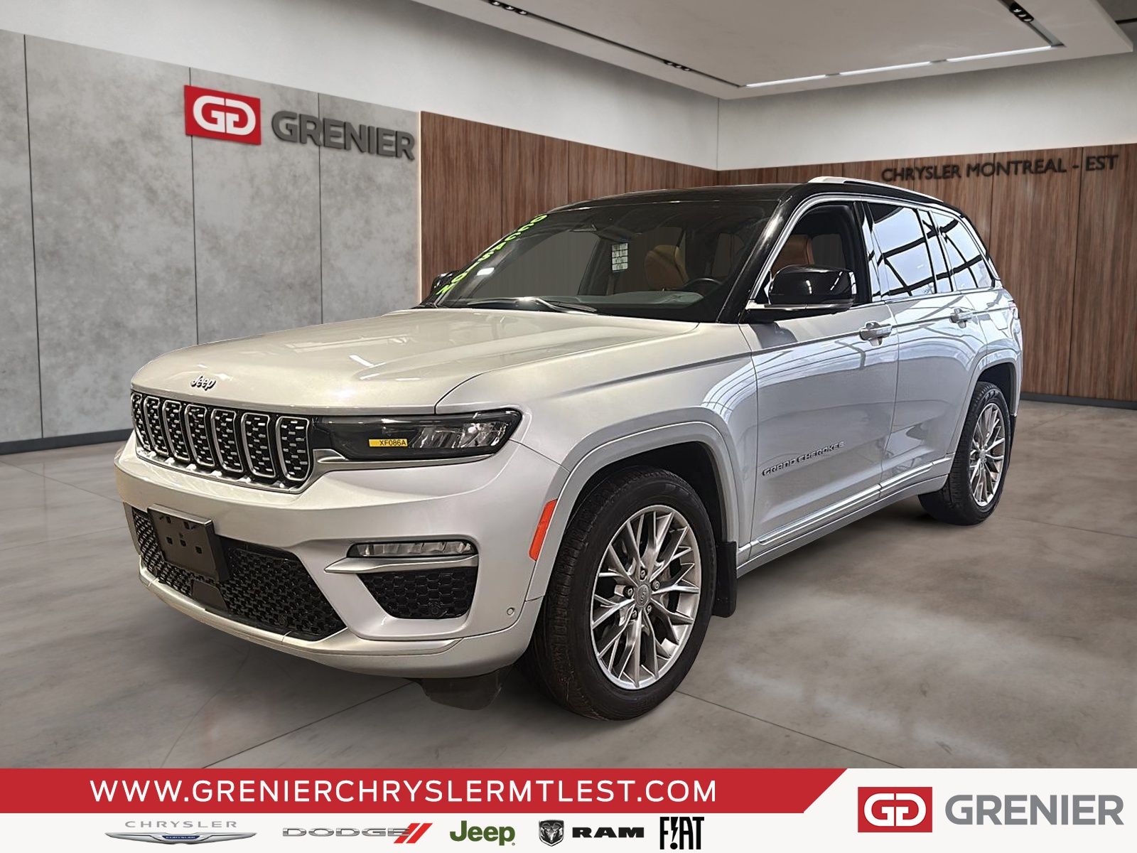 2023 Jeep Grand Cherokee SUMMIT + 4X4 + V6 3.6L + TOIT OUVRANT PANO
