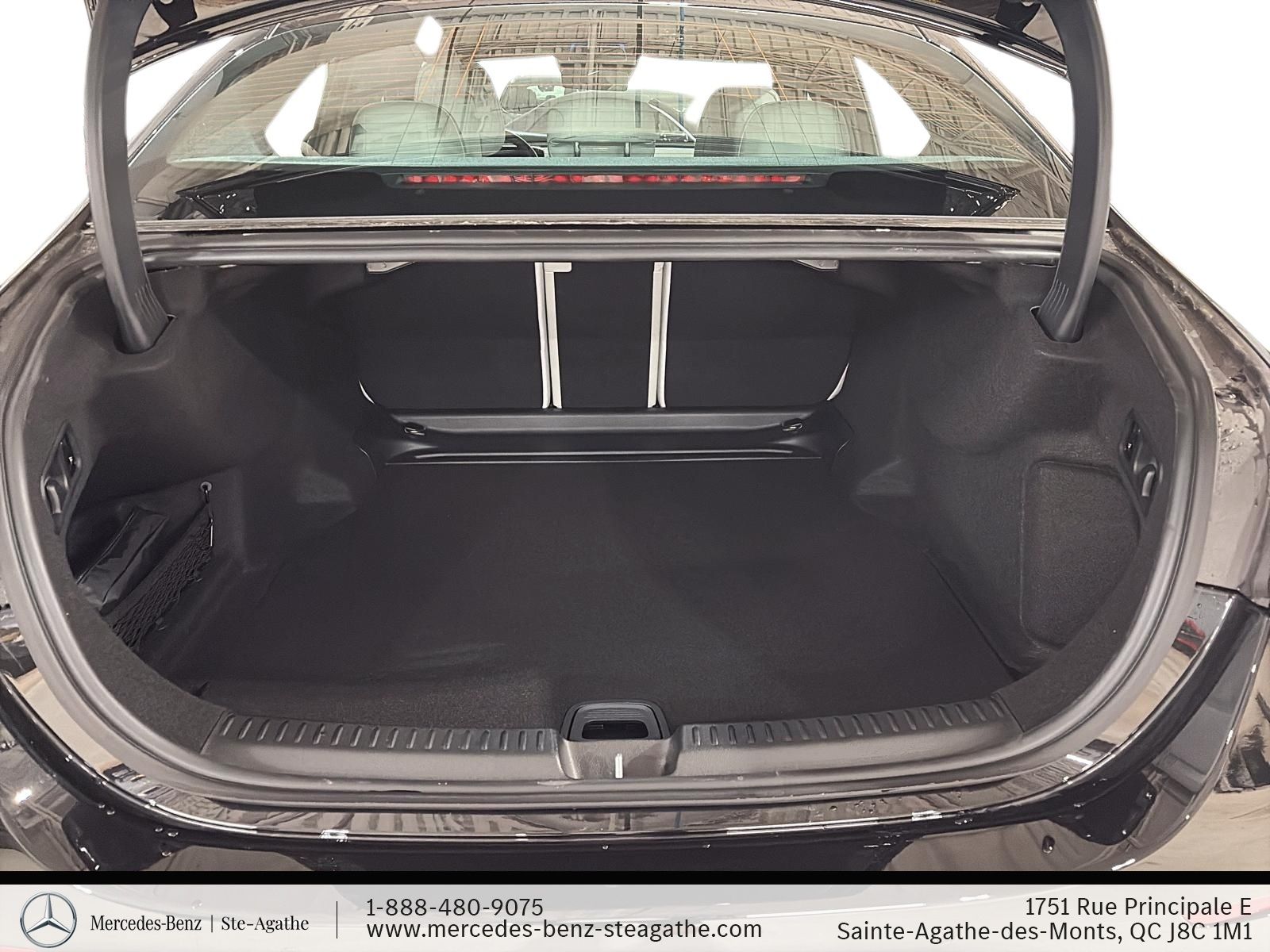 Photo Mercedes-Benz E-Class 450 4MATIC Sedan 2026 #6