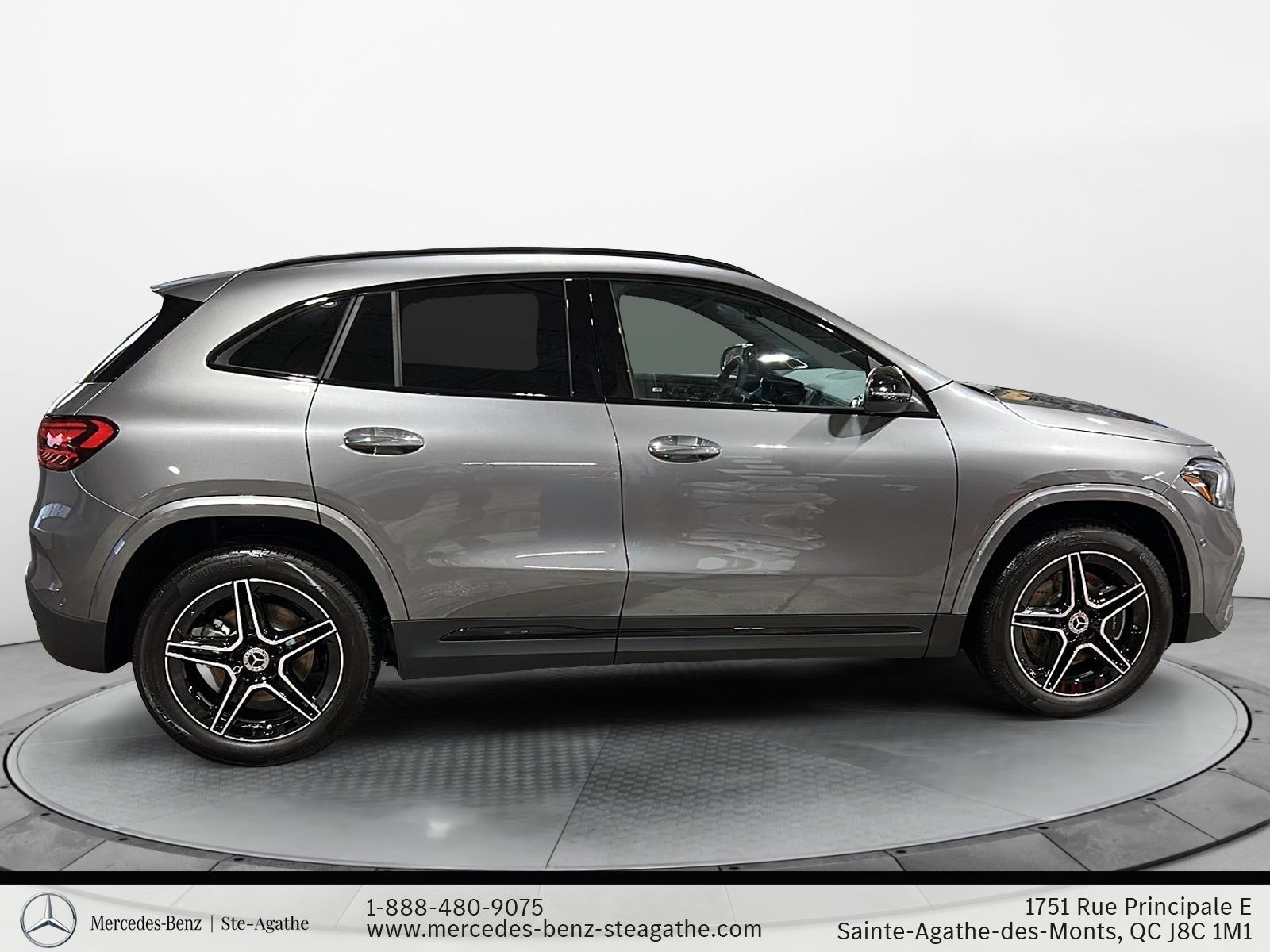 Photo Mercedes-Benz GLA 250 4MATIC SUV 2026 #6