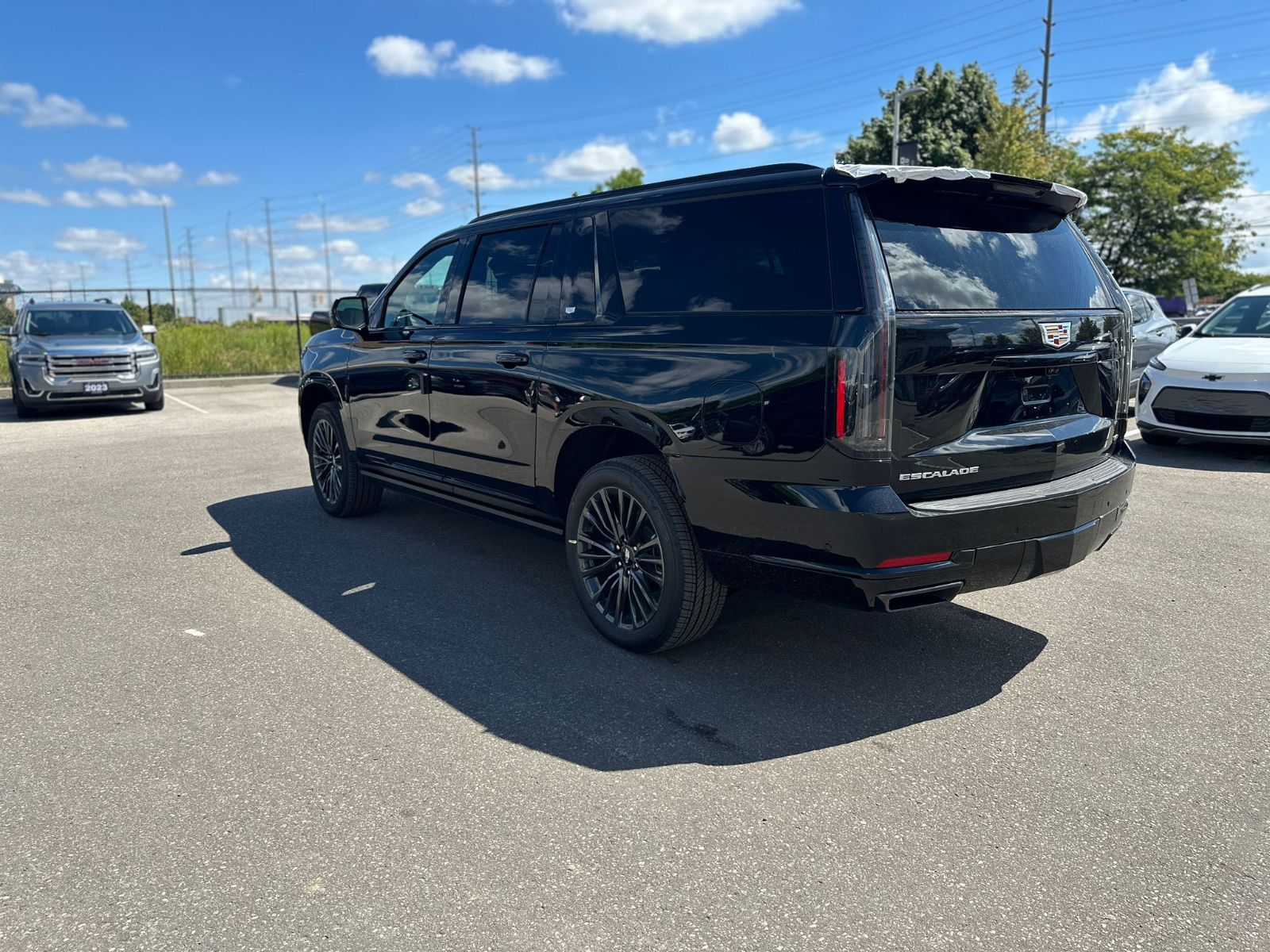 2025 Cadillac Escalade ESV in Brampton, Ontario